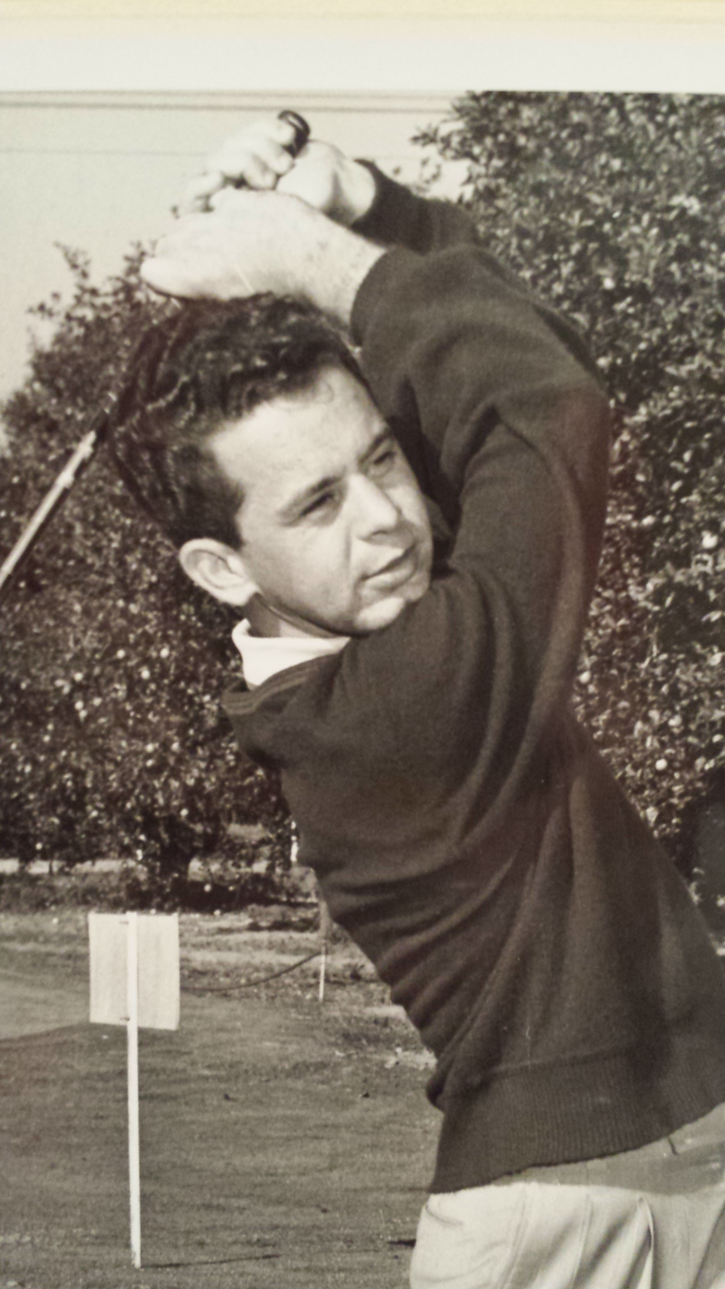 The popular Mr. Baldassari, who attained PGA professional status in 1963, taught golfers from all walks of life. “Bob loved people and that made him a great club and teaching pro,’’ said Art Harris, his playing partner for more than 40 years.