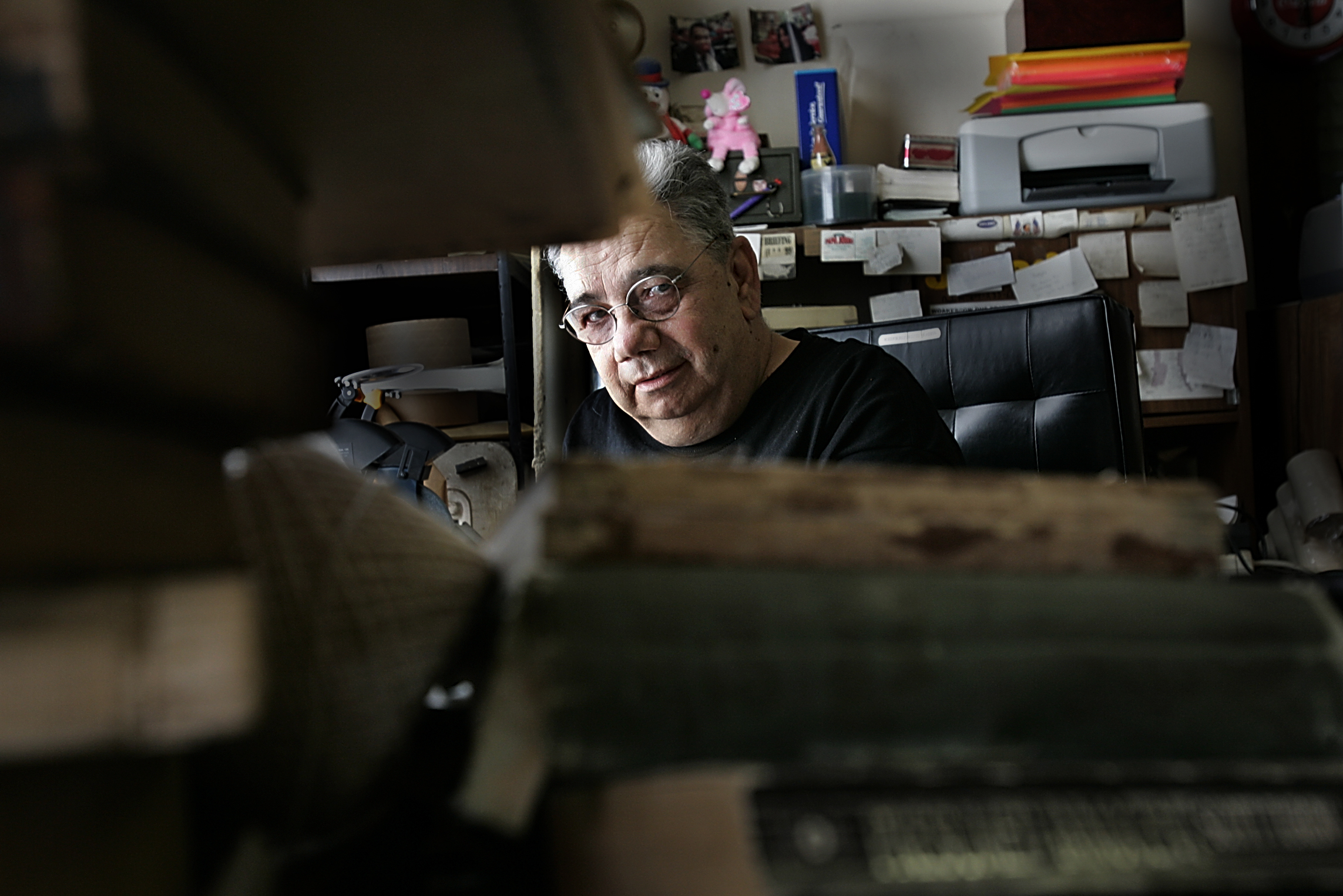  Mr. Marshall started out selling rare books out of a suitcase and went on to run Harvard Book & Binding in Harvard Square for 40 years.