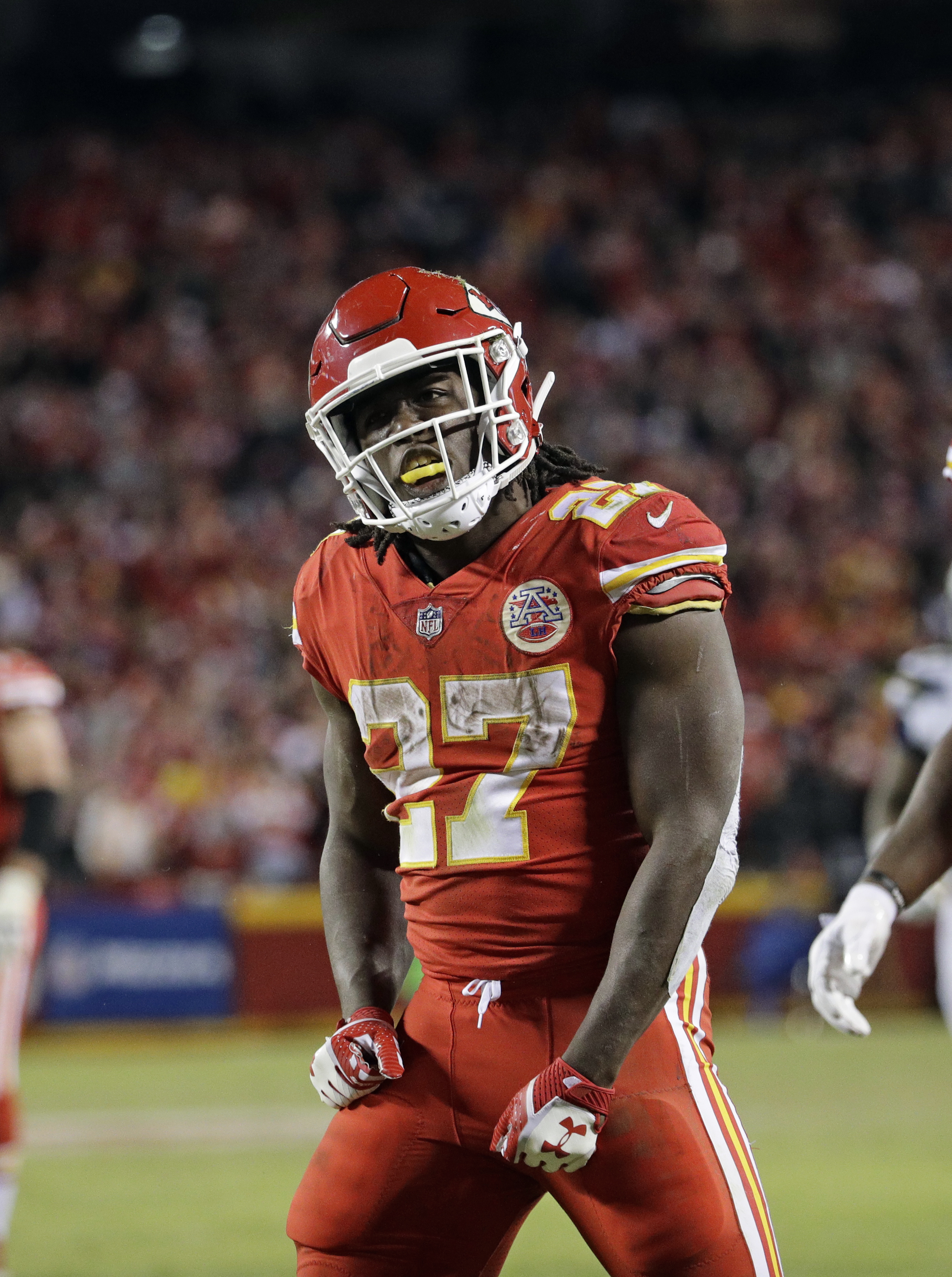 Hunt is averaging 5.0 yards per carry and 85.8 yards per game.