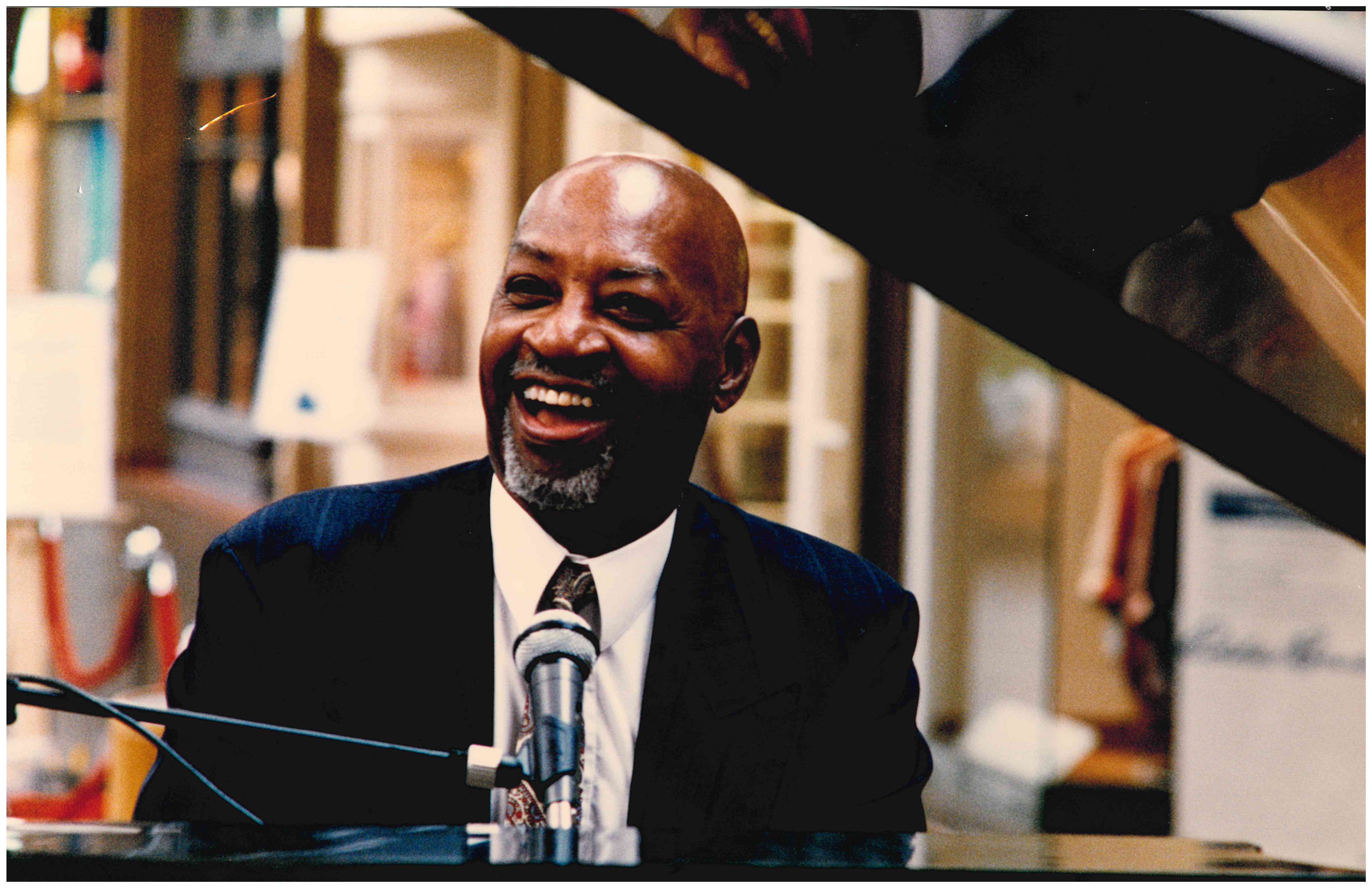 Mr. Broadnax, who was born in Cambridge, shared the stage with and arranged for a constellation of jazz greats.