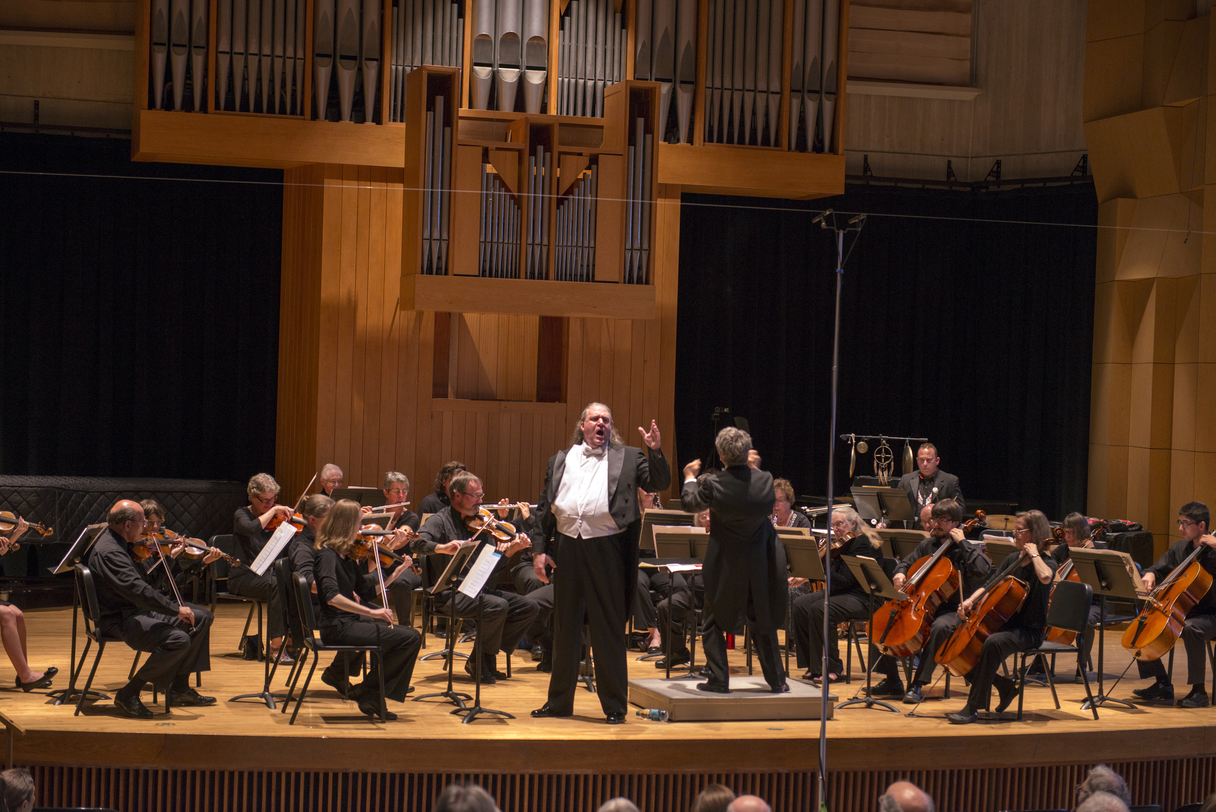 Wesley Ray Thomas, a baritone, performed in June with the Me2 Orchestra at the University of Vermont. The orchestra is a classical ensemble for those with mental health issues.