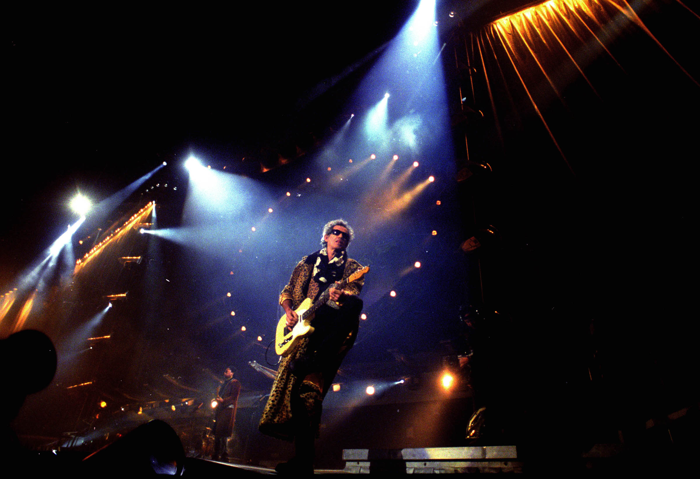 “Bridges to Babylon” tour on Oct. 20, 1997, in Foxboro Stadium.