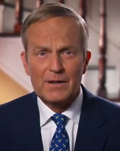 Todd Akin rejected calls from Mitt Romney and other Republicans to end his bid for US Senate.