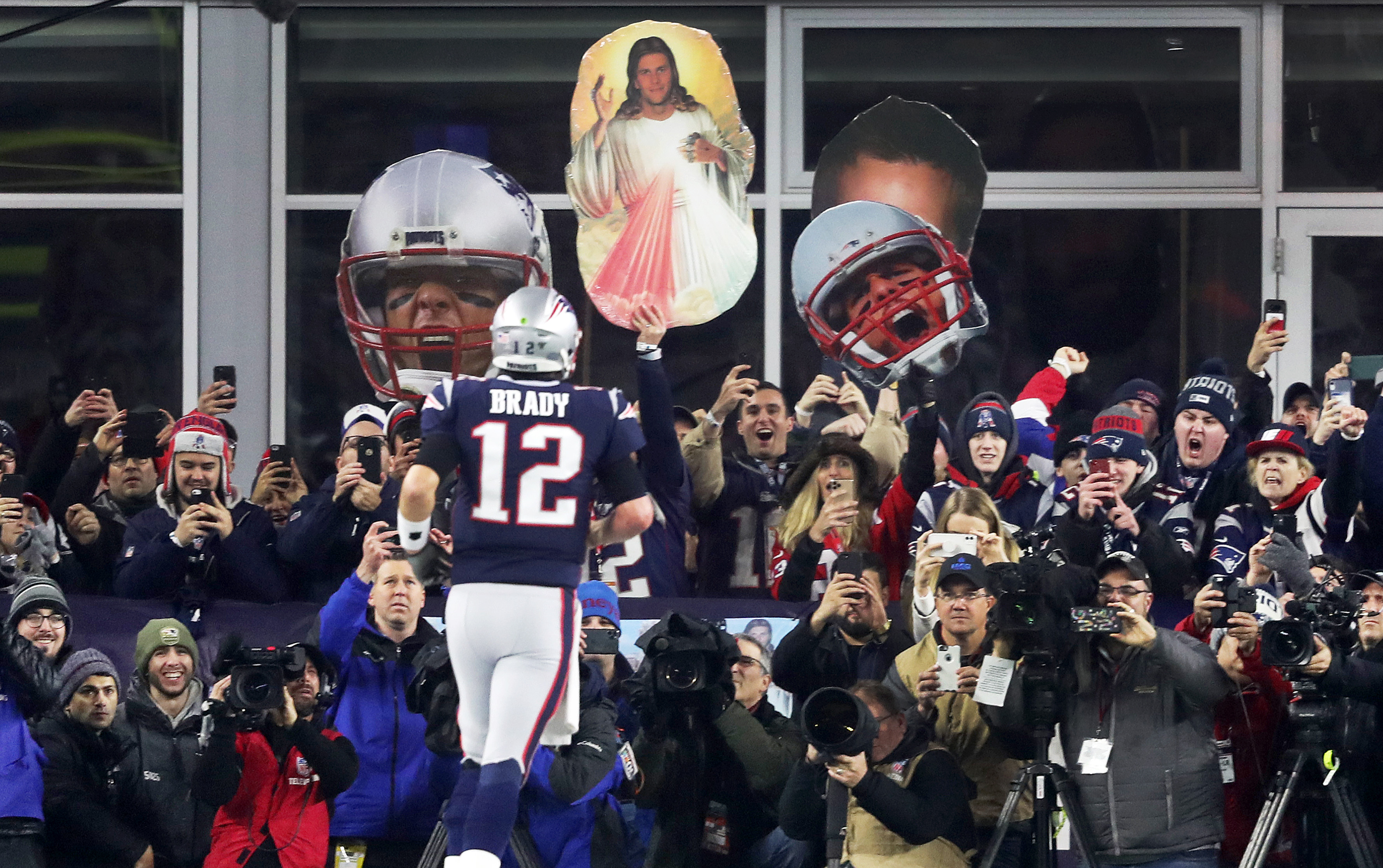 For Tom Brady and the Patriots, the unknown future after the 2019 season begins now.