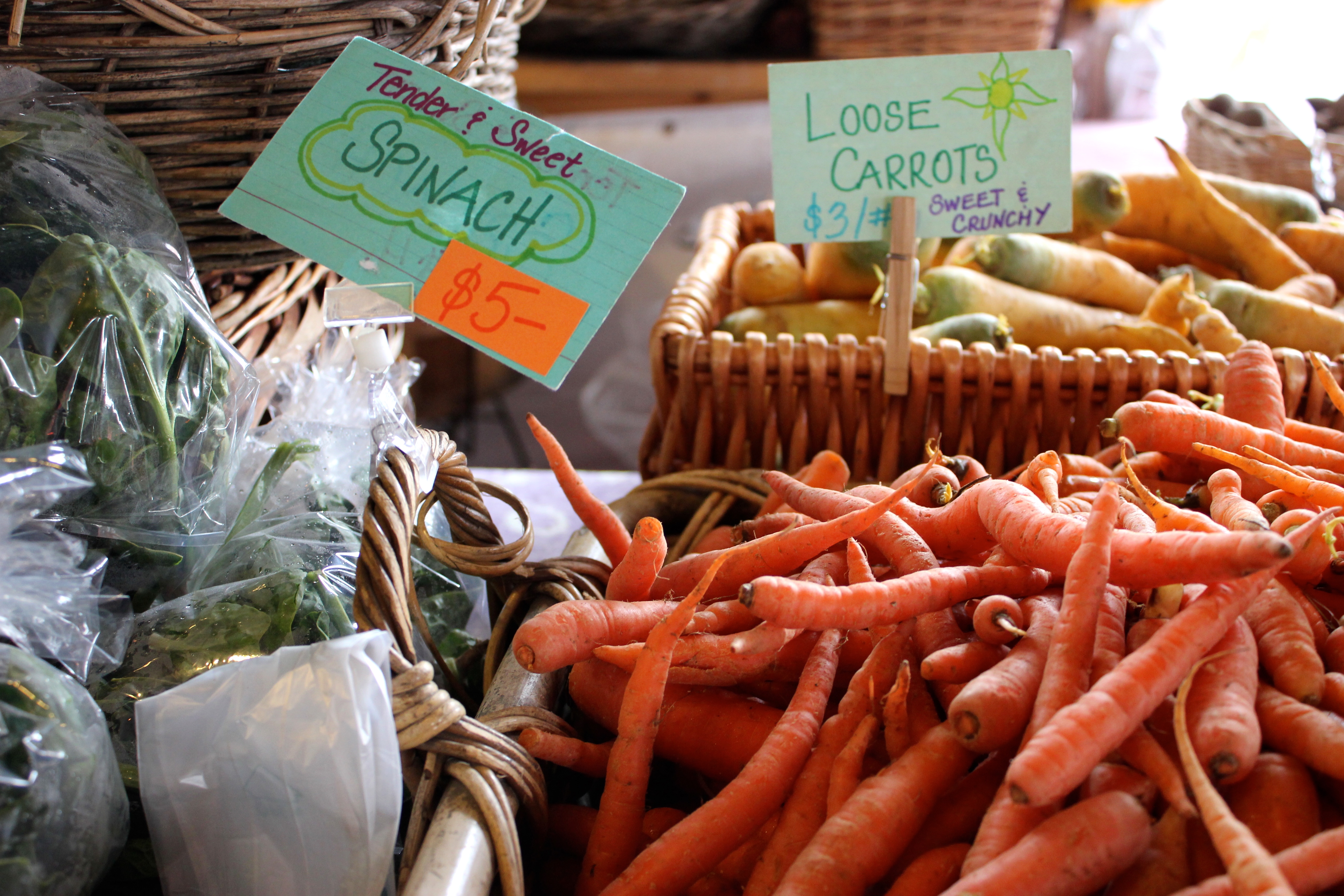 Produce at the farmer's market.