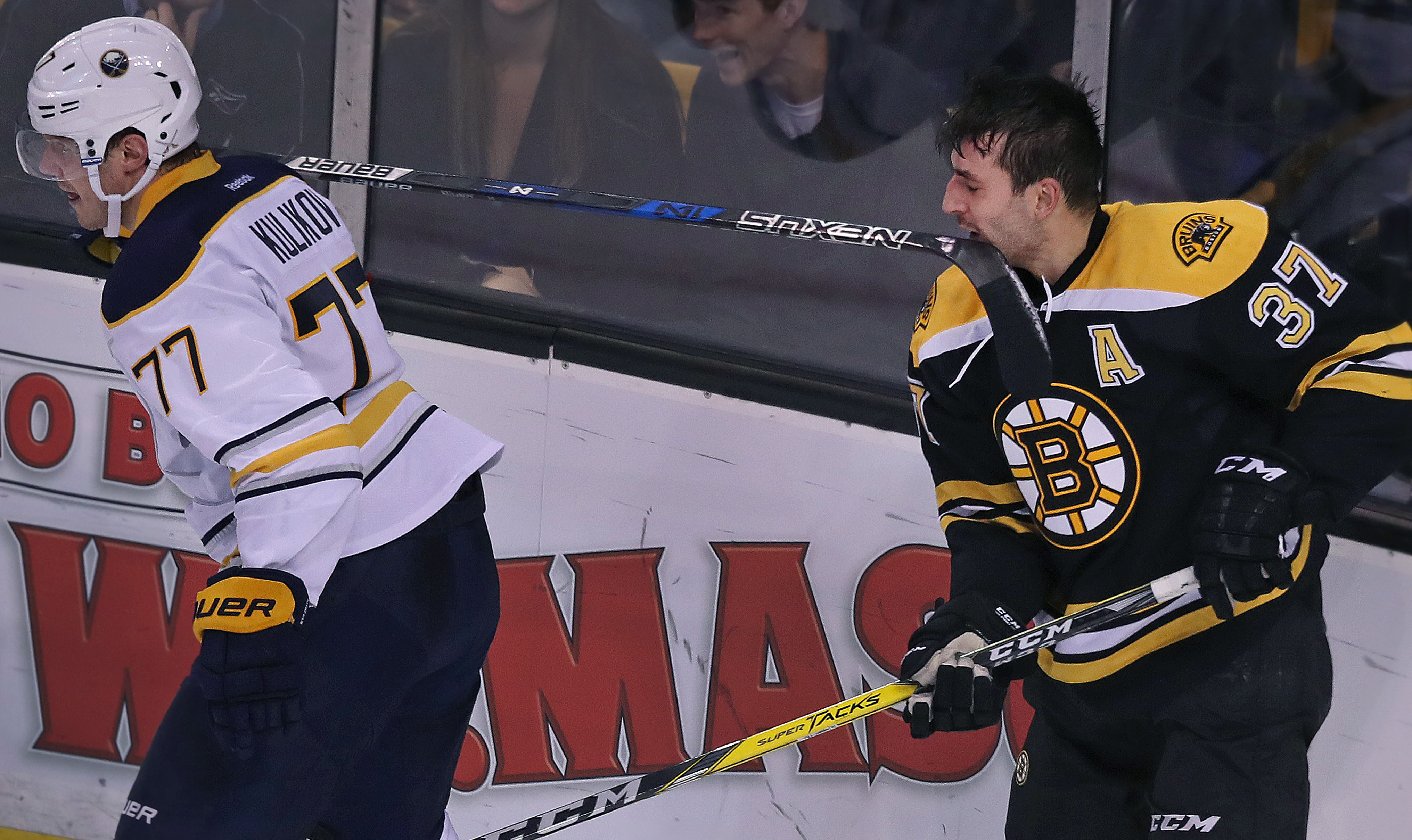 A proposed NHL rule change would give a two-minute minor penalty to any player that does not go to the bench after losing their helmet.