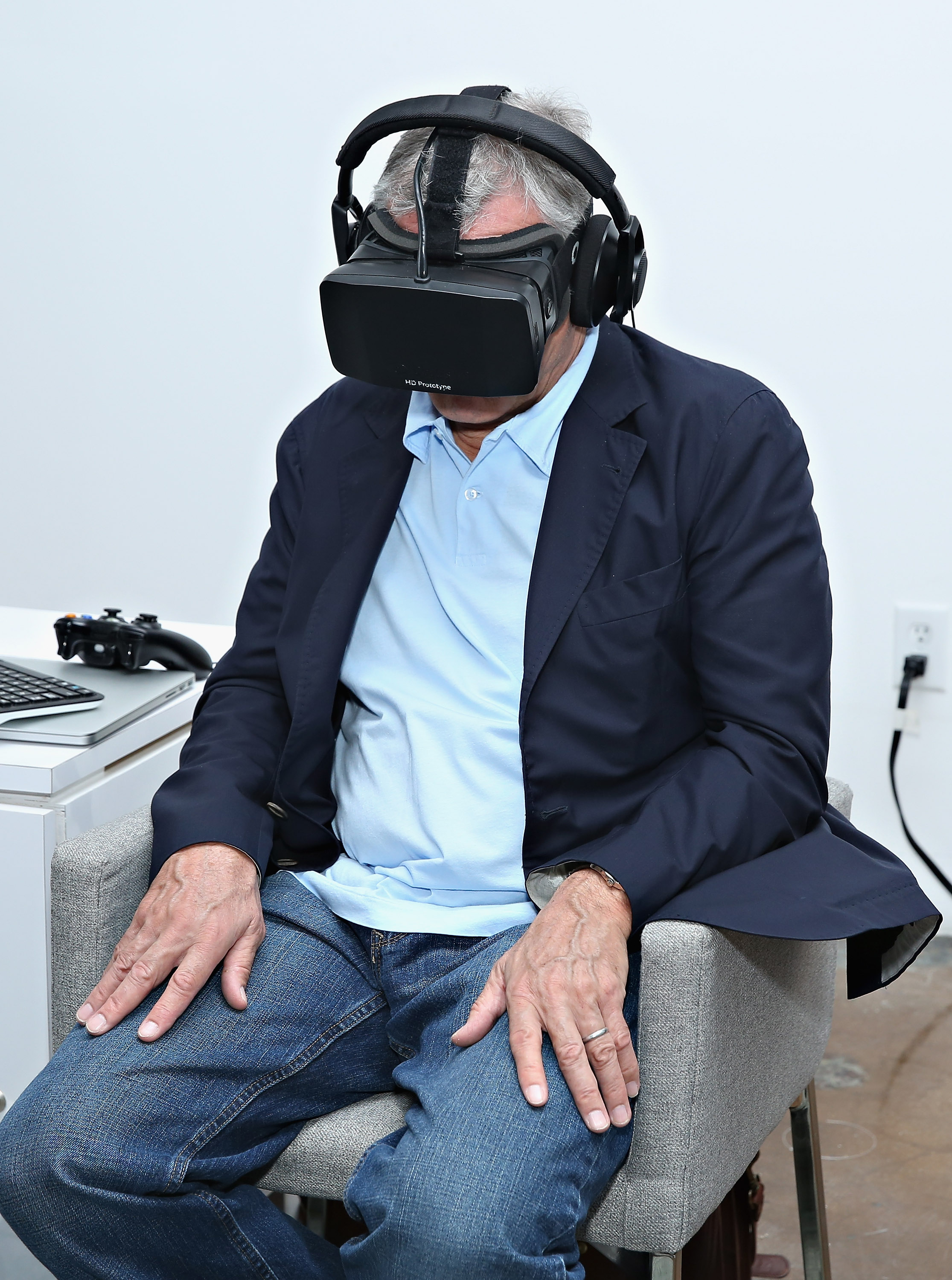 Actor Robert De Niro used the Oculus Rift during last year’s Tribeca Film Festival.