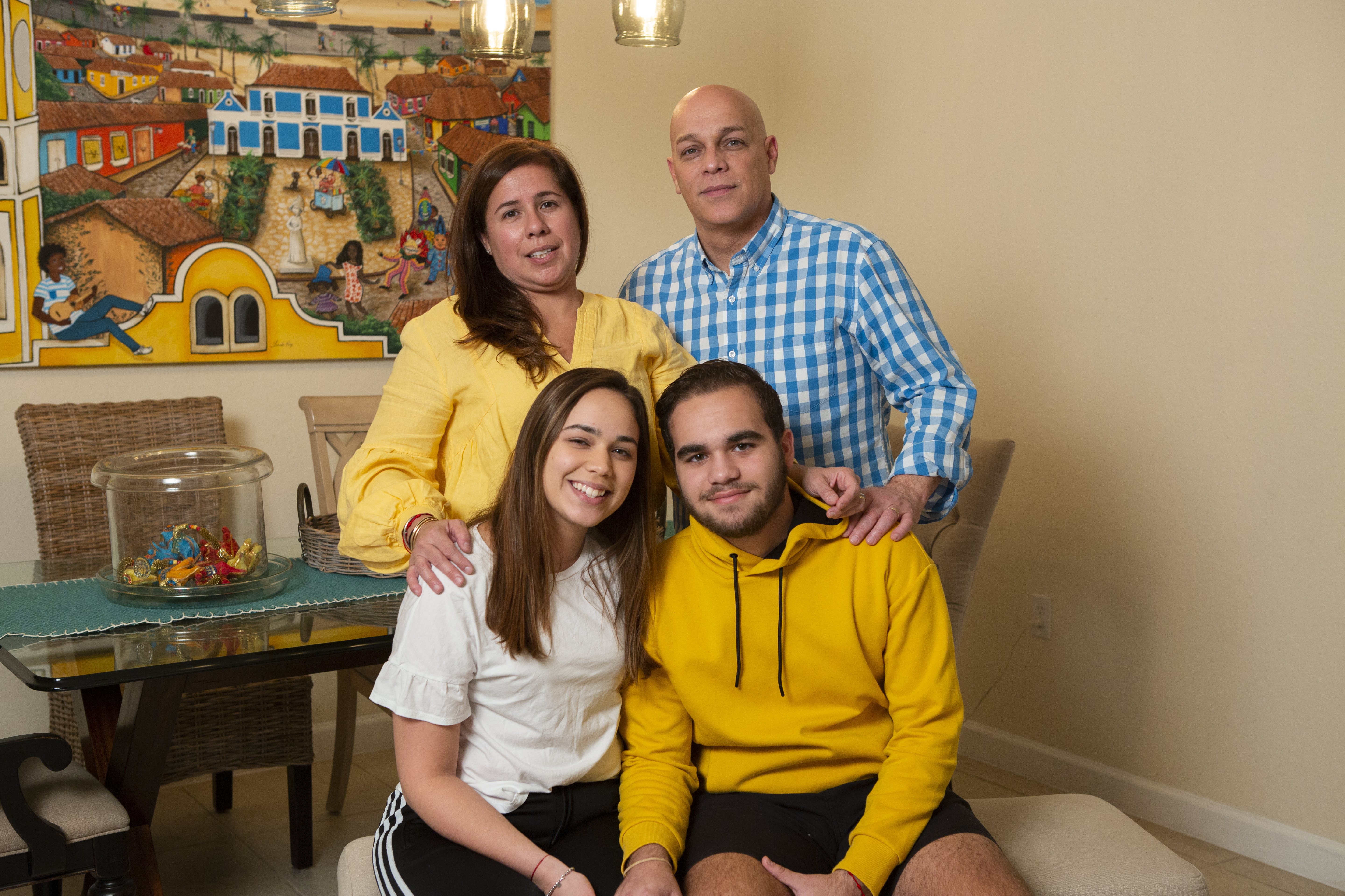 Nahir Perez Rojas, her husband, and their children.
