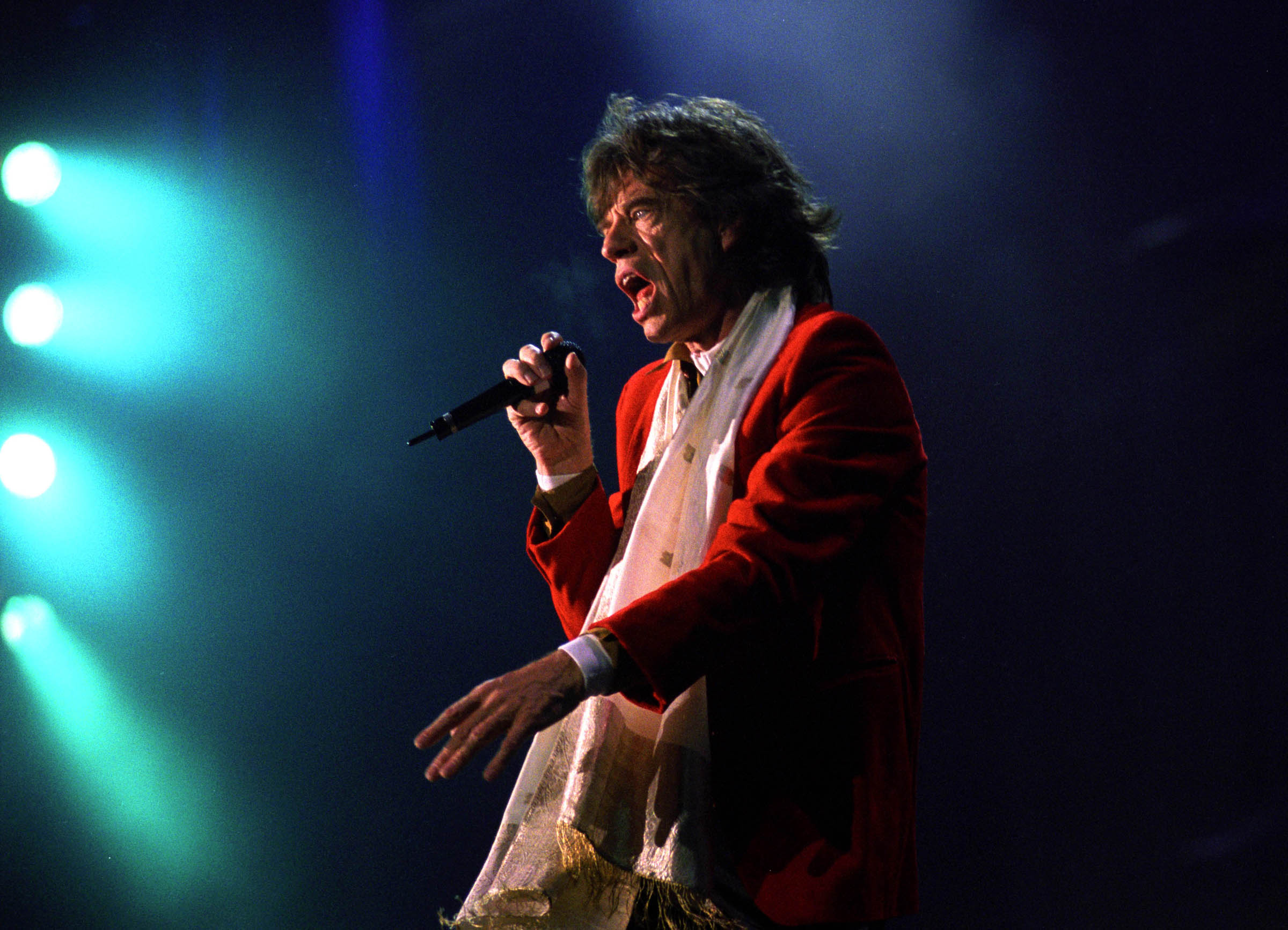 “Bridges to Babylon” tour, Oct. 20, 1997, in Foxboro Stadium.