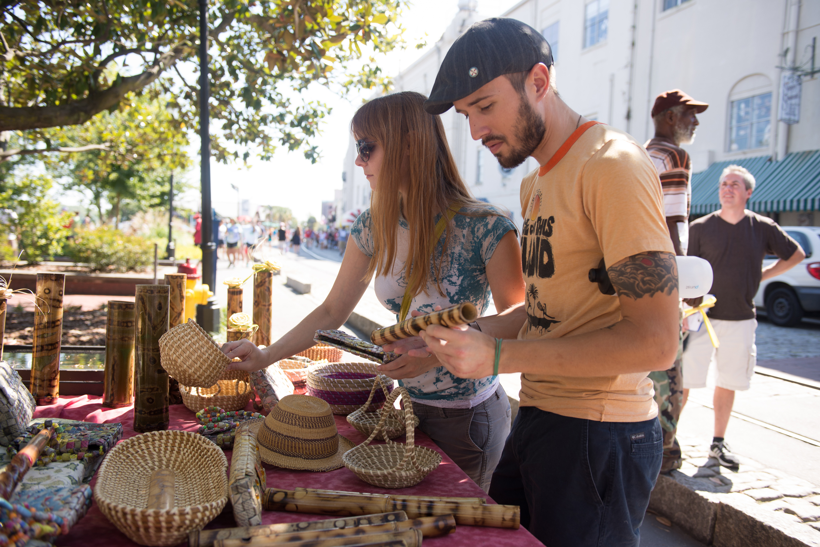 A pair of locals shopping at an outdoor market in Savannah.