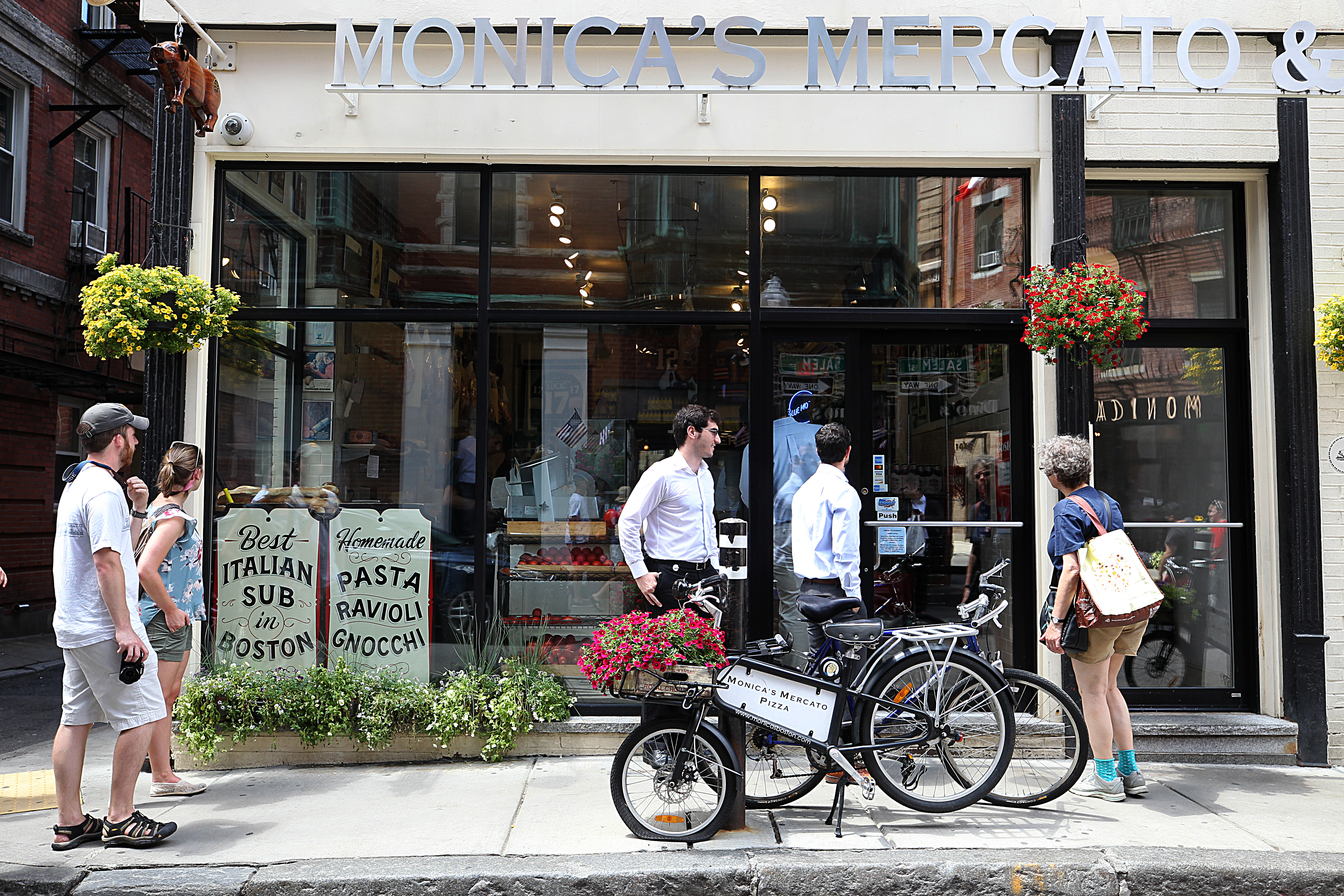 A line for lunch at Monica's Mercato.