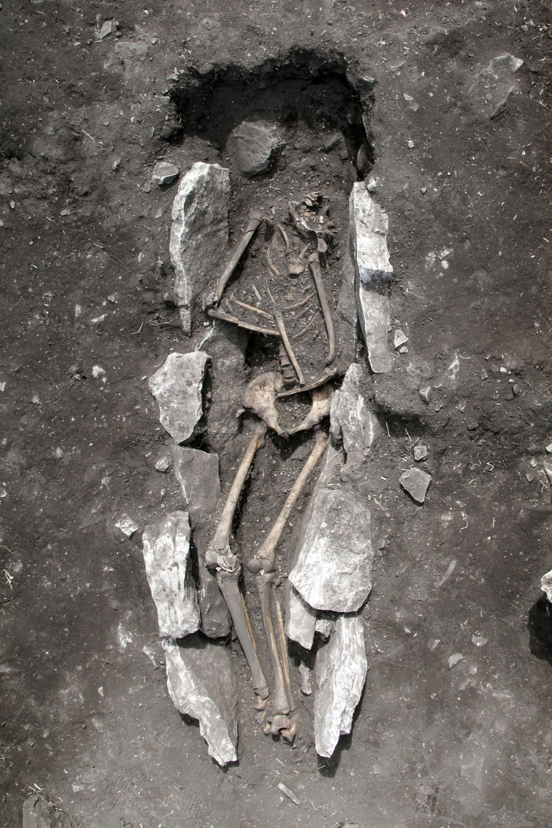 A 3,000-year-old skeleton of a teenager was found in an altar at the top of Mount Lykaion.