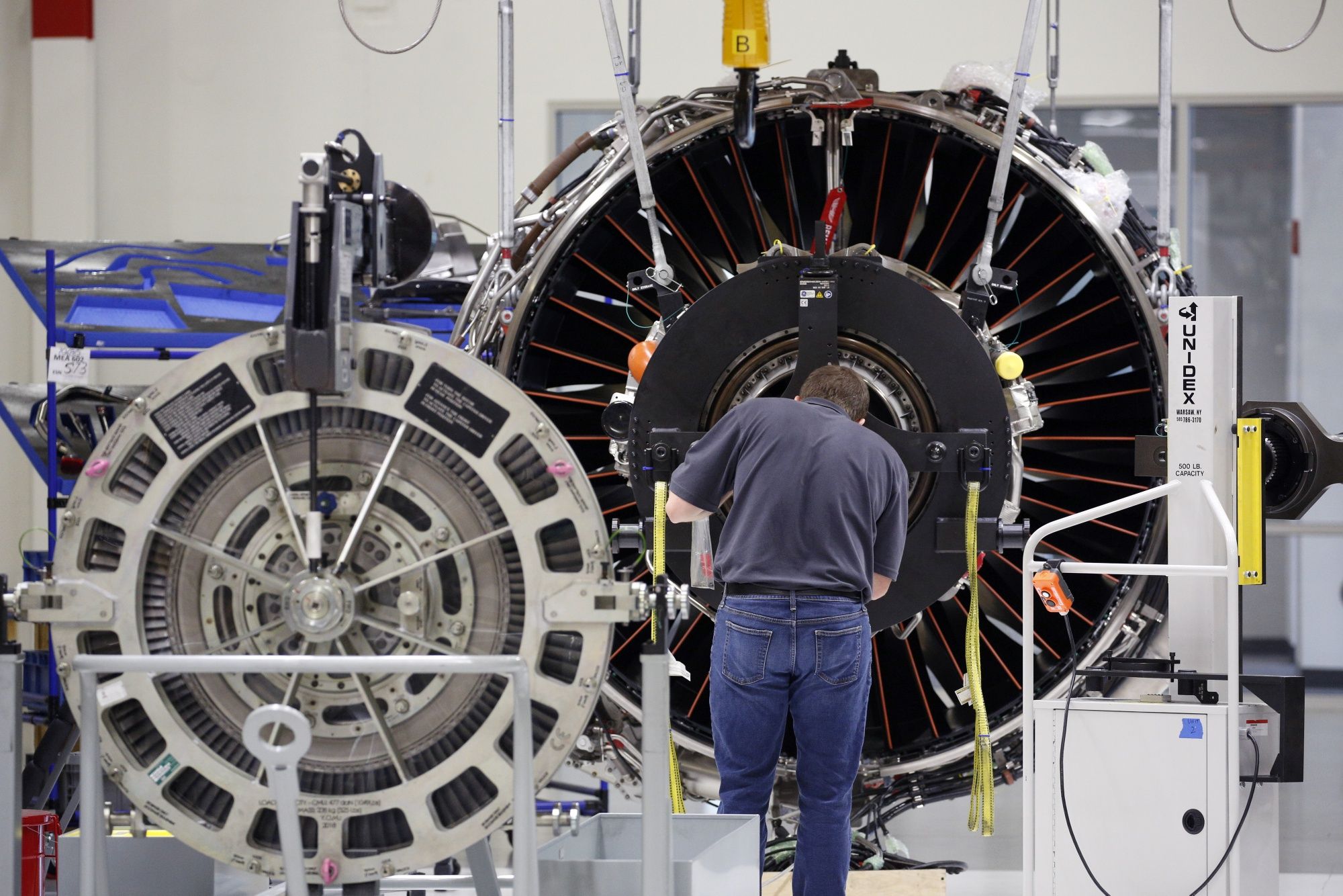 ge-aviation-to-slash-10-percent-of-its-us-workforce-because-of