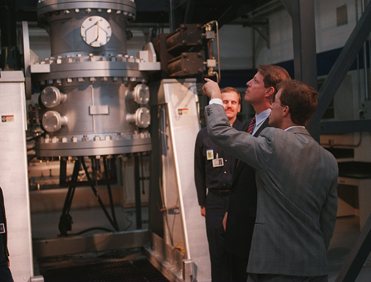 In 1995, Vice President Al Gore was given a tour of the Molten Metal plant in Fall River by CEO Bill Haney.