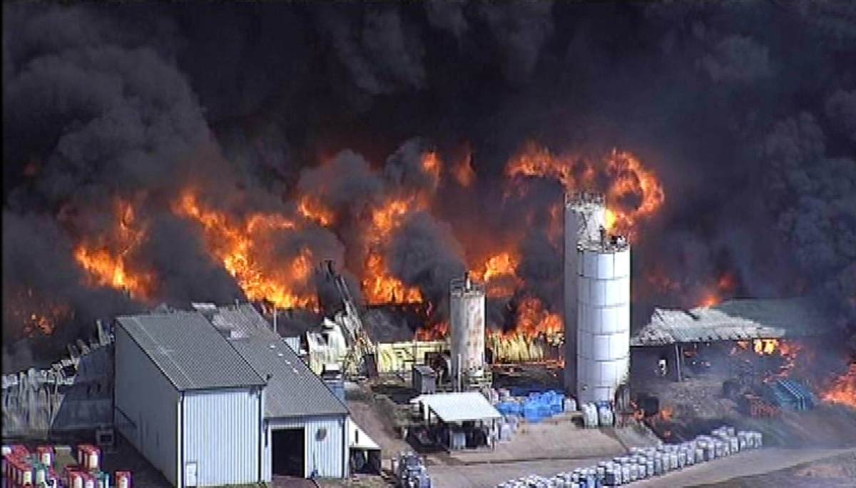 Hundreds safely evacuated after fire erupts at Texas plant - The Boston  Globe