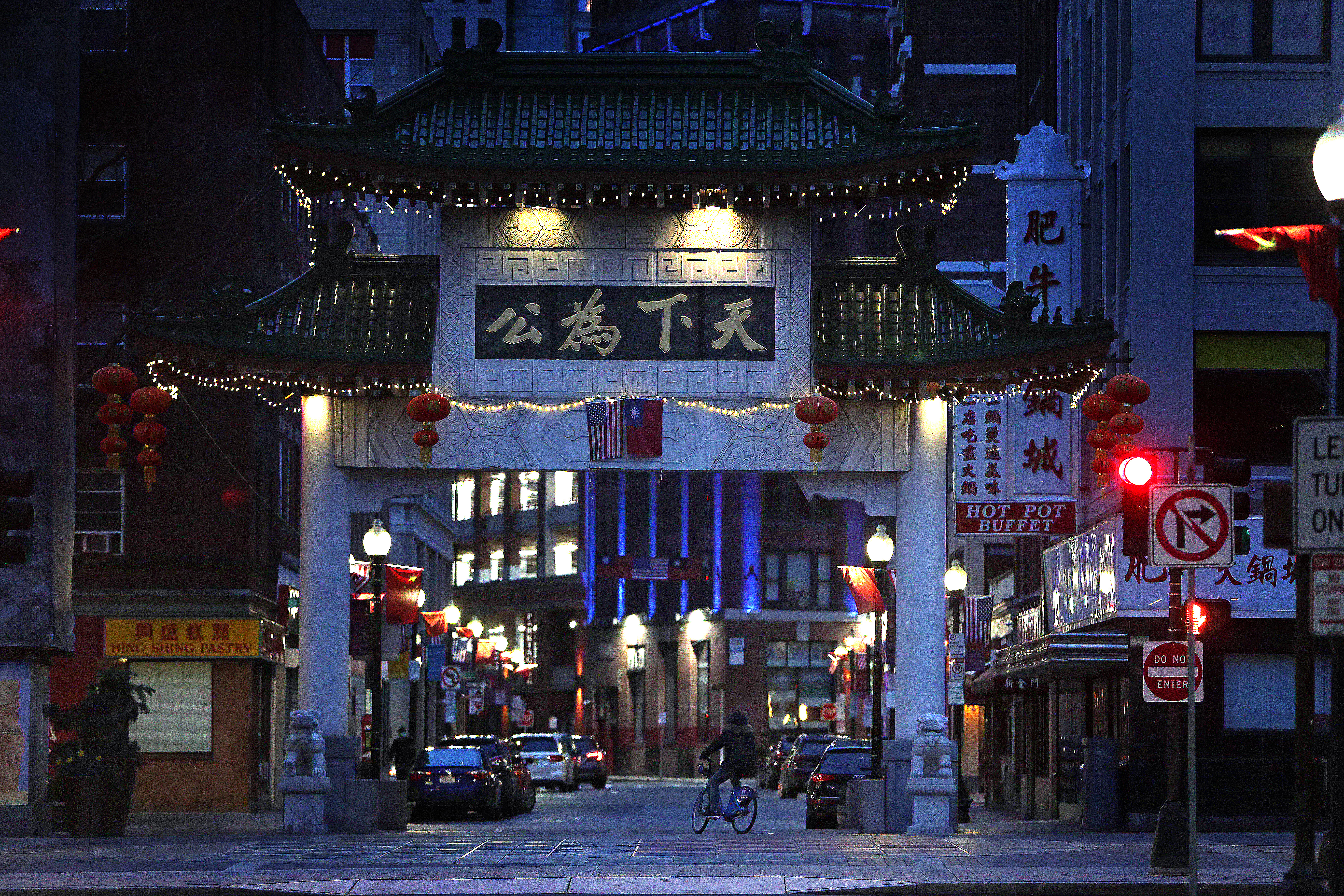 Few pedestrians were out in Chinatown on a weekend evening.