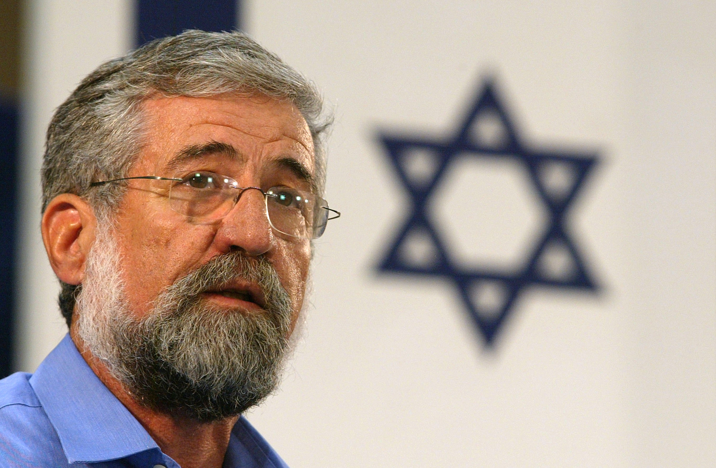 Said Amram Mitzna: “Threatening to not reconfirm the agreement might give the Iranians a feeling that US is not willing to participate in what’s going on in the Middle East.”