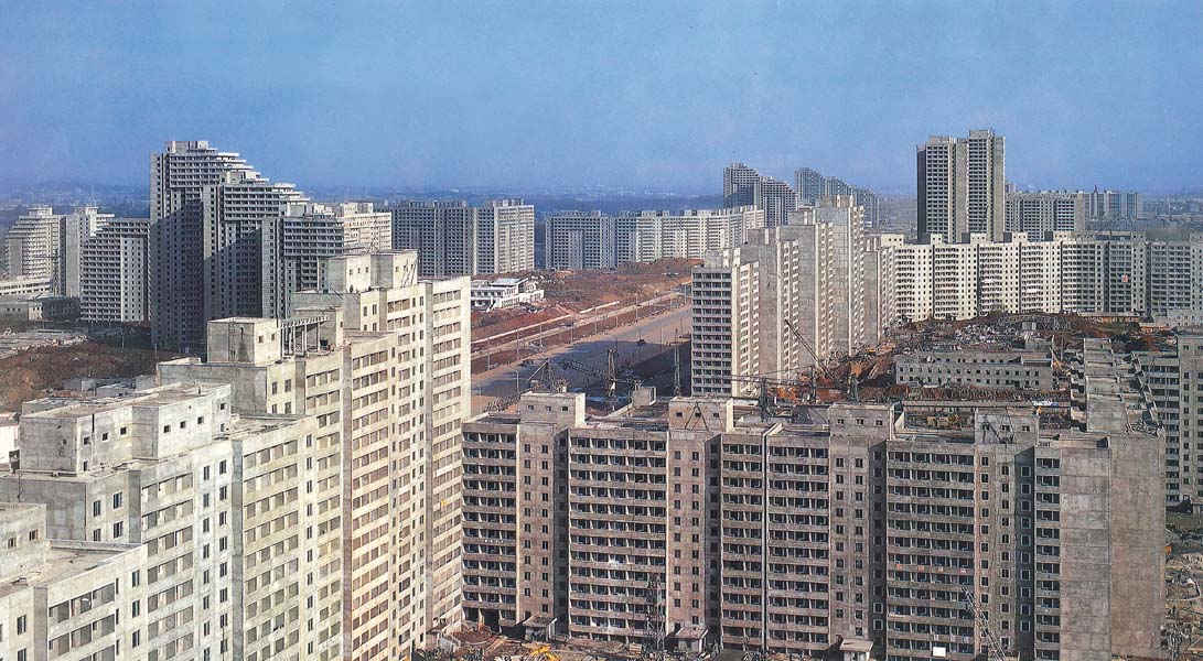 Housing blocks under construction in 1989.