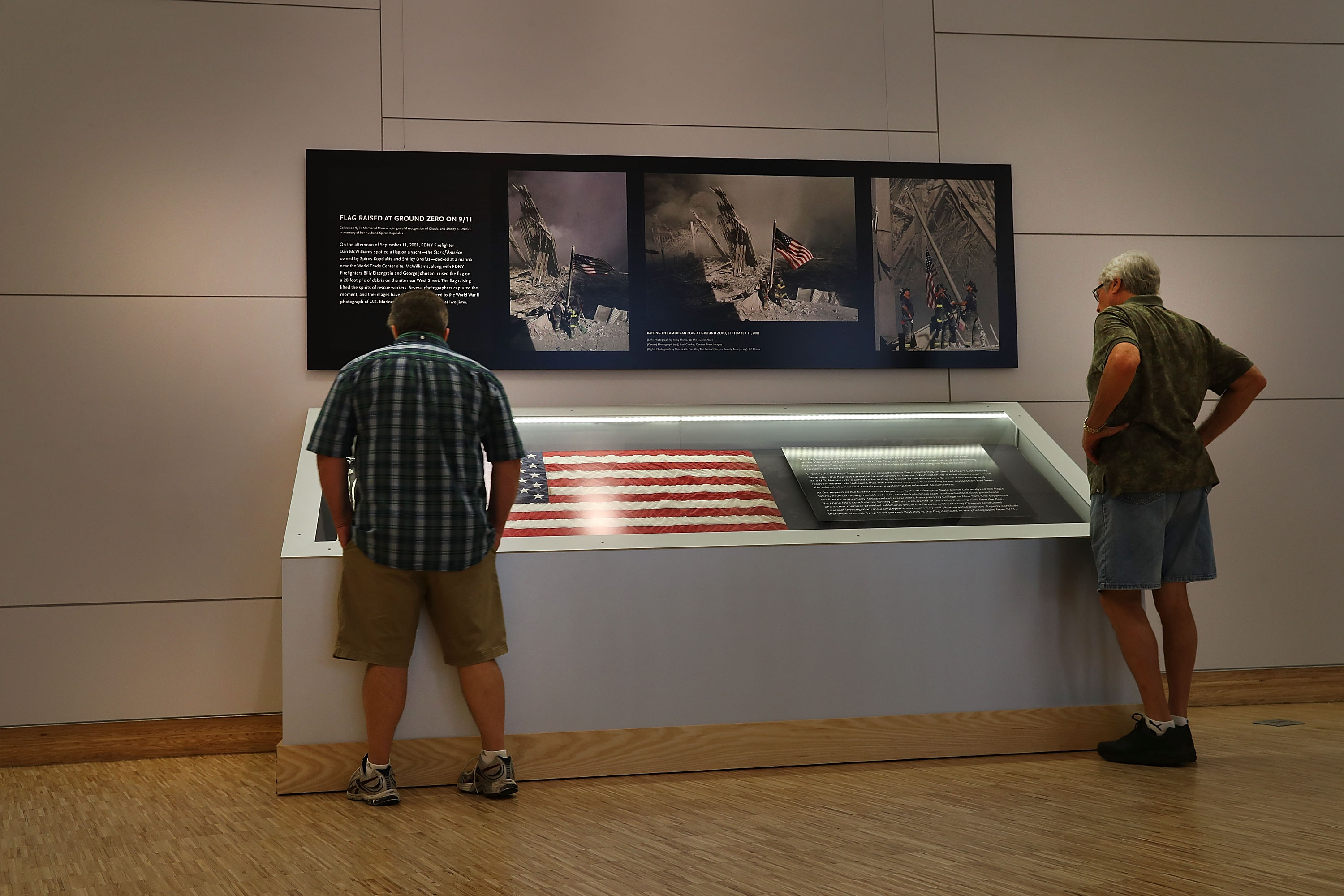 Flag from famous 9/11 photo returns to Ground Zero - The Boston Globe