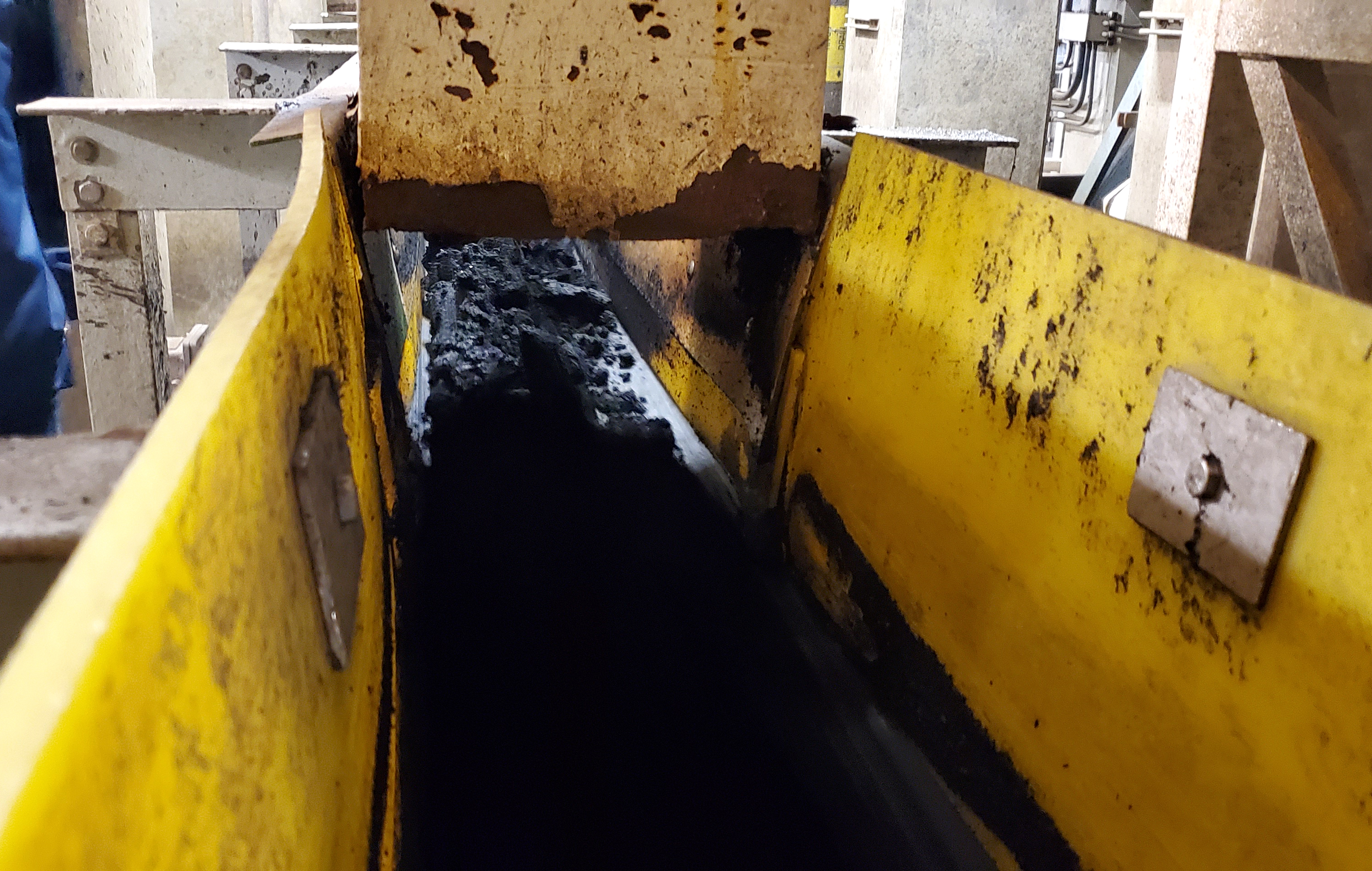 The sludge moves along this conveyor belt and is then turned into a kind of wet cake. It’s then dried and converted into fertilizer pellets.