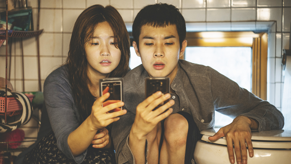 So-dam Park (left) and Woo-sik Choi in "Parasite."
