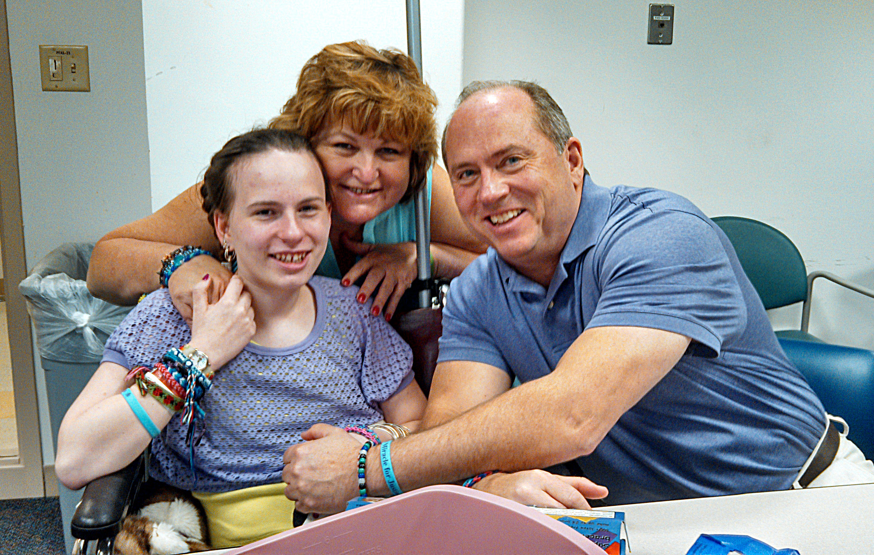 Linda and Lou Pelletier with daughter Justina last year.