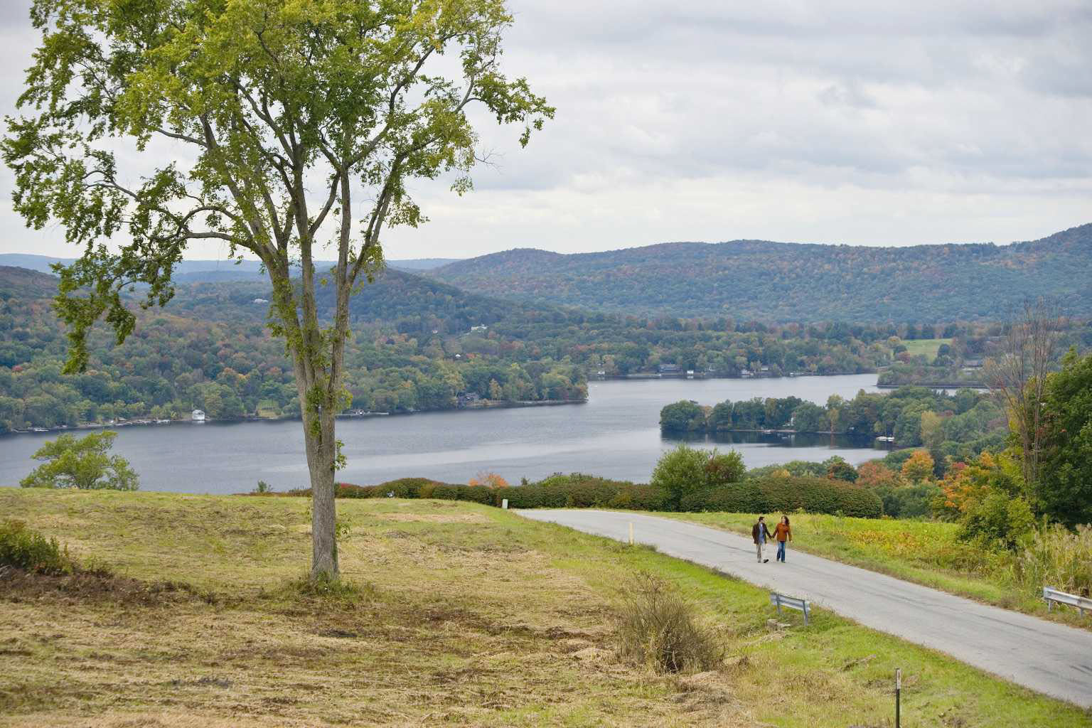 Quaint beauty in Litchfield, Conn. The Boston Globe