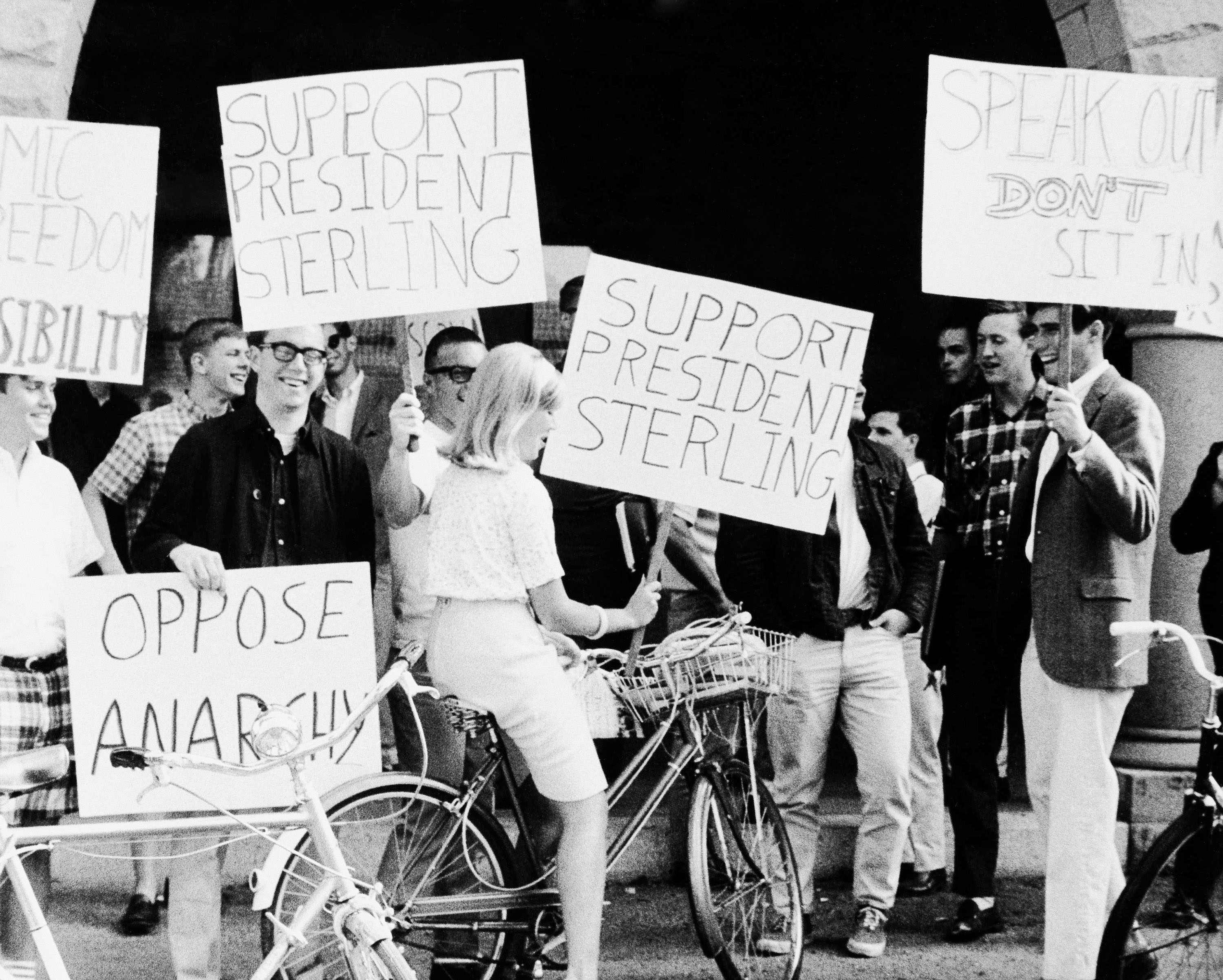 Presidential candidate Mitt Romney was appalled by the antiestablishment mood at Stanford University during antiwar protests and, in turn, launched counterprotests.