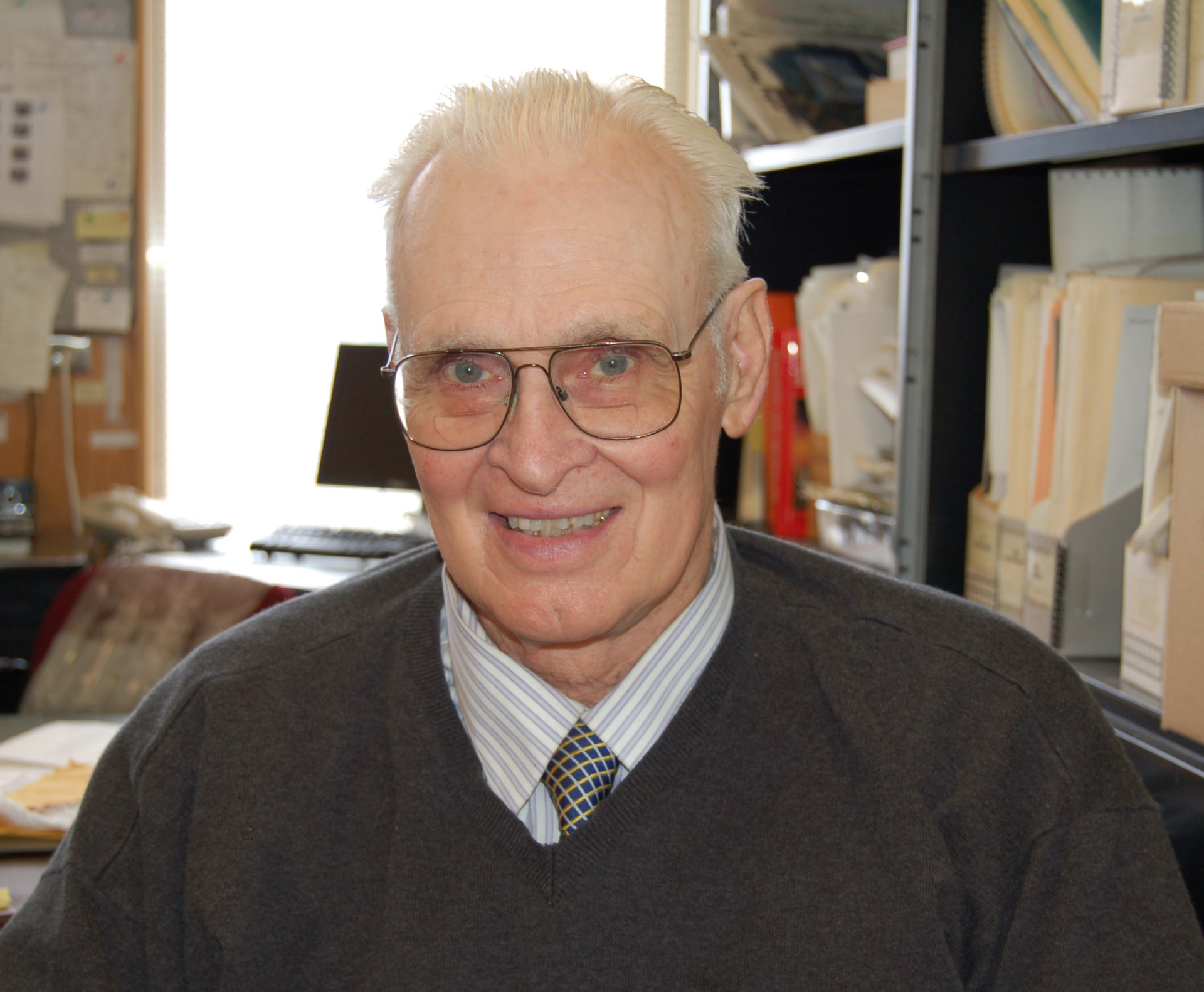 William M. Gray, 86, hurricane predictor and climate change skeptic