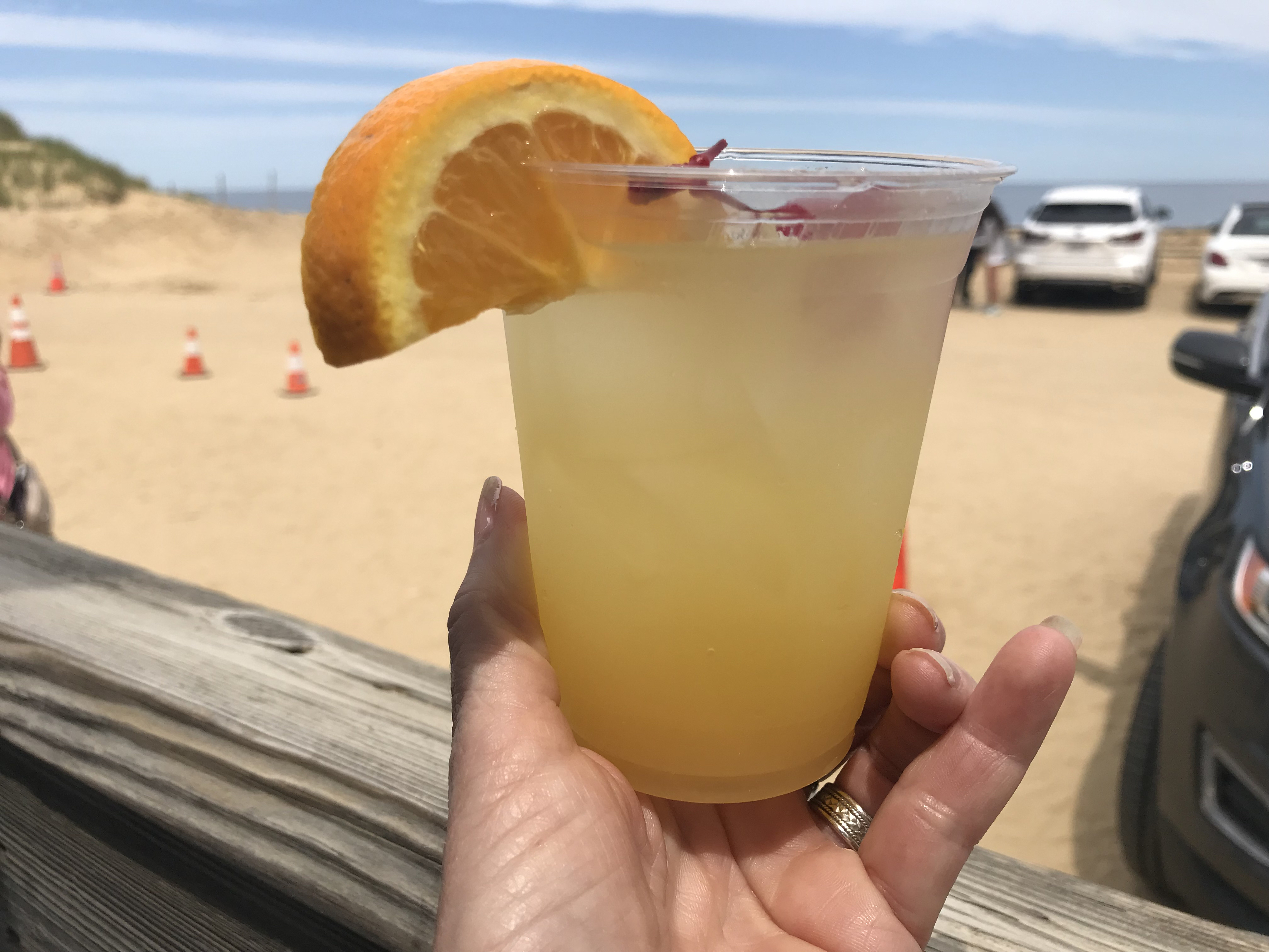 Have a drink at the outdoor bar at the Beachcomber, a place that defines barefoot romance.