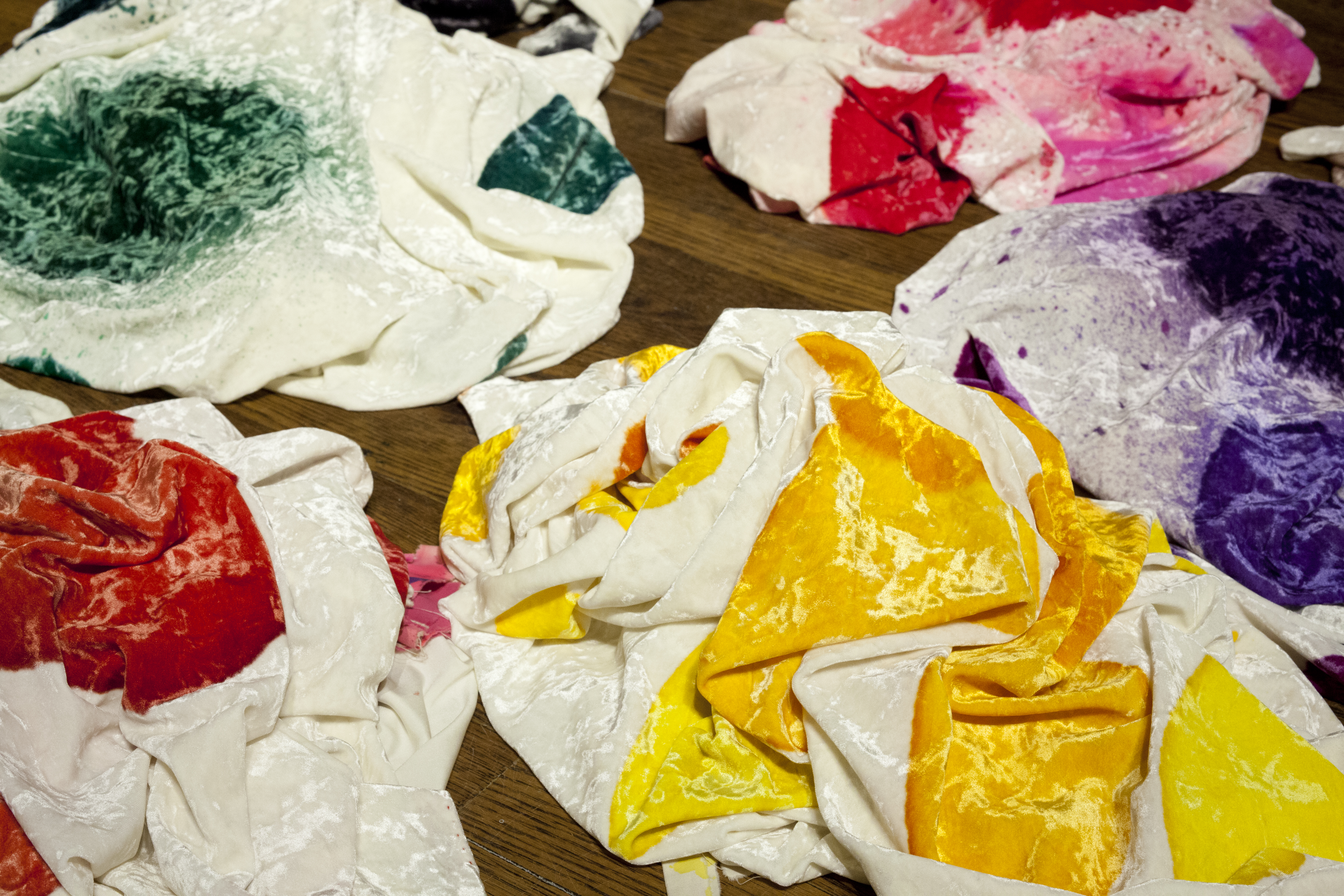 Detail from “Fine Flowers in the Valley (White Spill)” (1992-93), crushed synthetic velvet, cotton sheeting, fabric dye, safety pins.