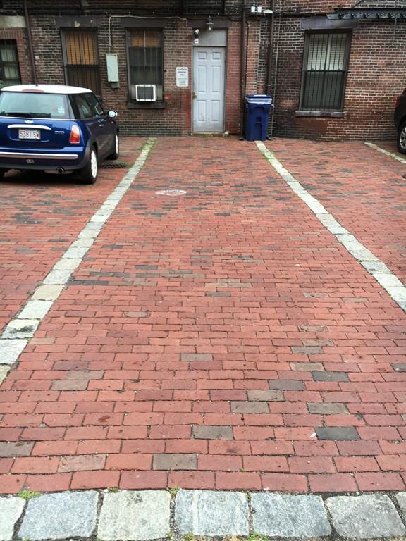 The tandem parking spots on Commonweath Ave.