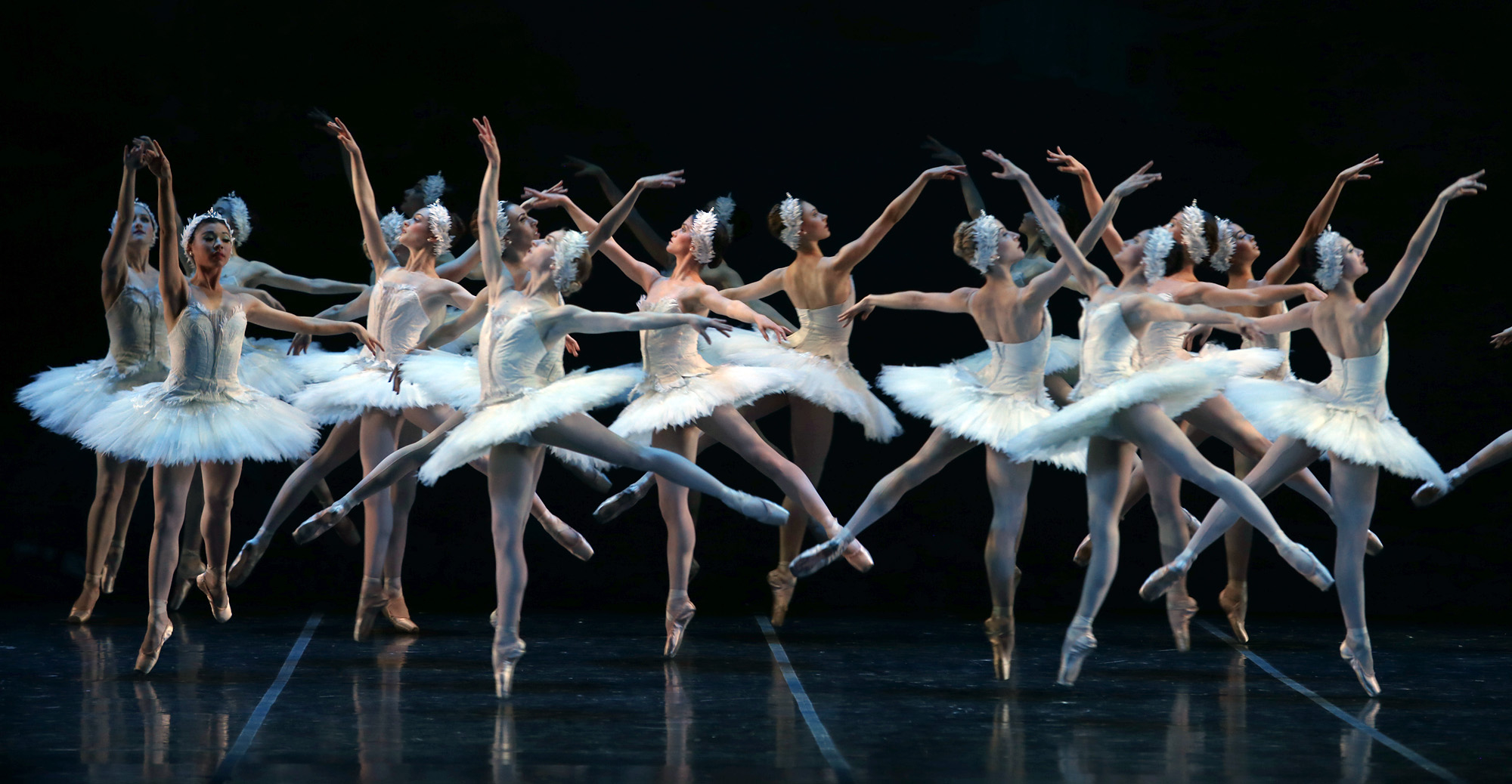 Boston Ballet casts a spell with latest ‘Swan Lake’ The Boston Globe