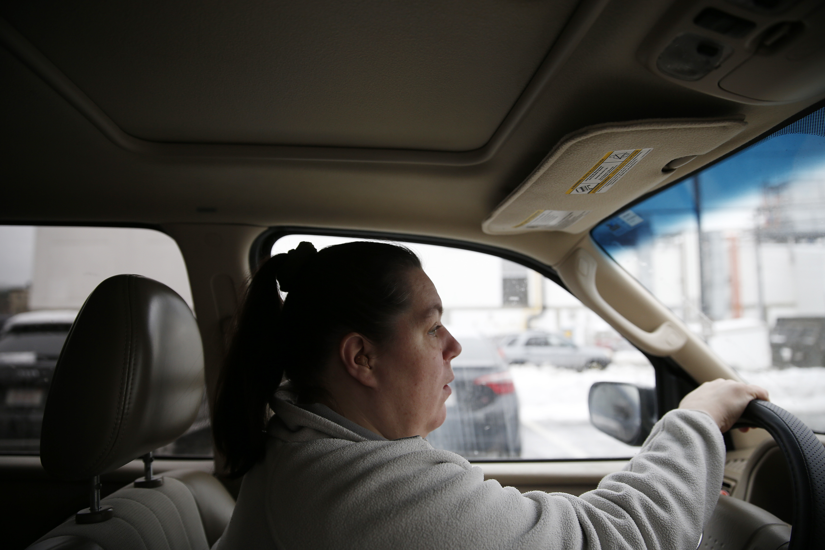Cynthia drove to a supervised visit with her daughter.
