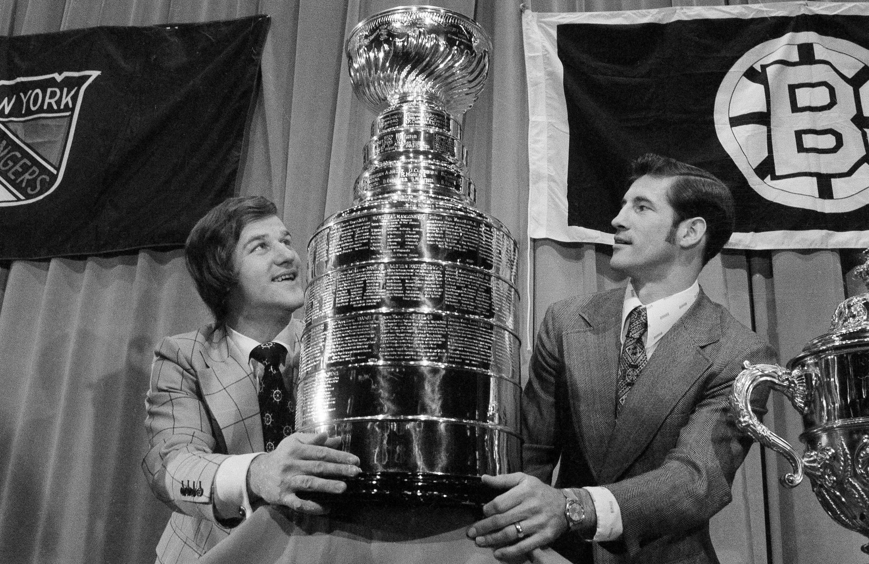 Orr holds the Stanley Cup in 1972.
