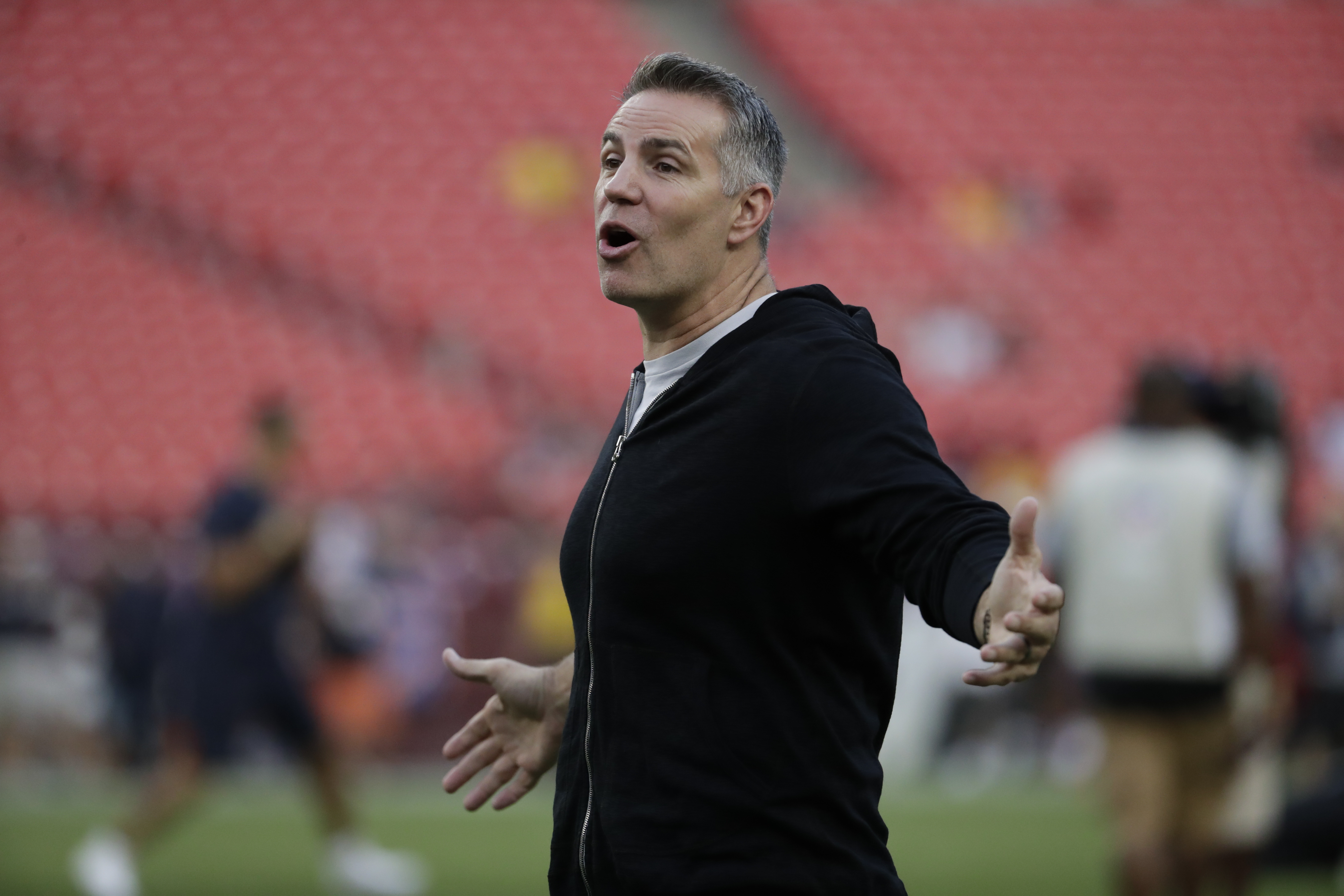 Kurt Warner is just as intrigued as everyone else when it comes to Tom Brady’s future.