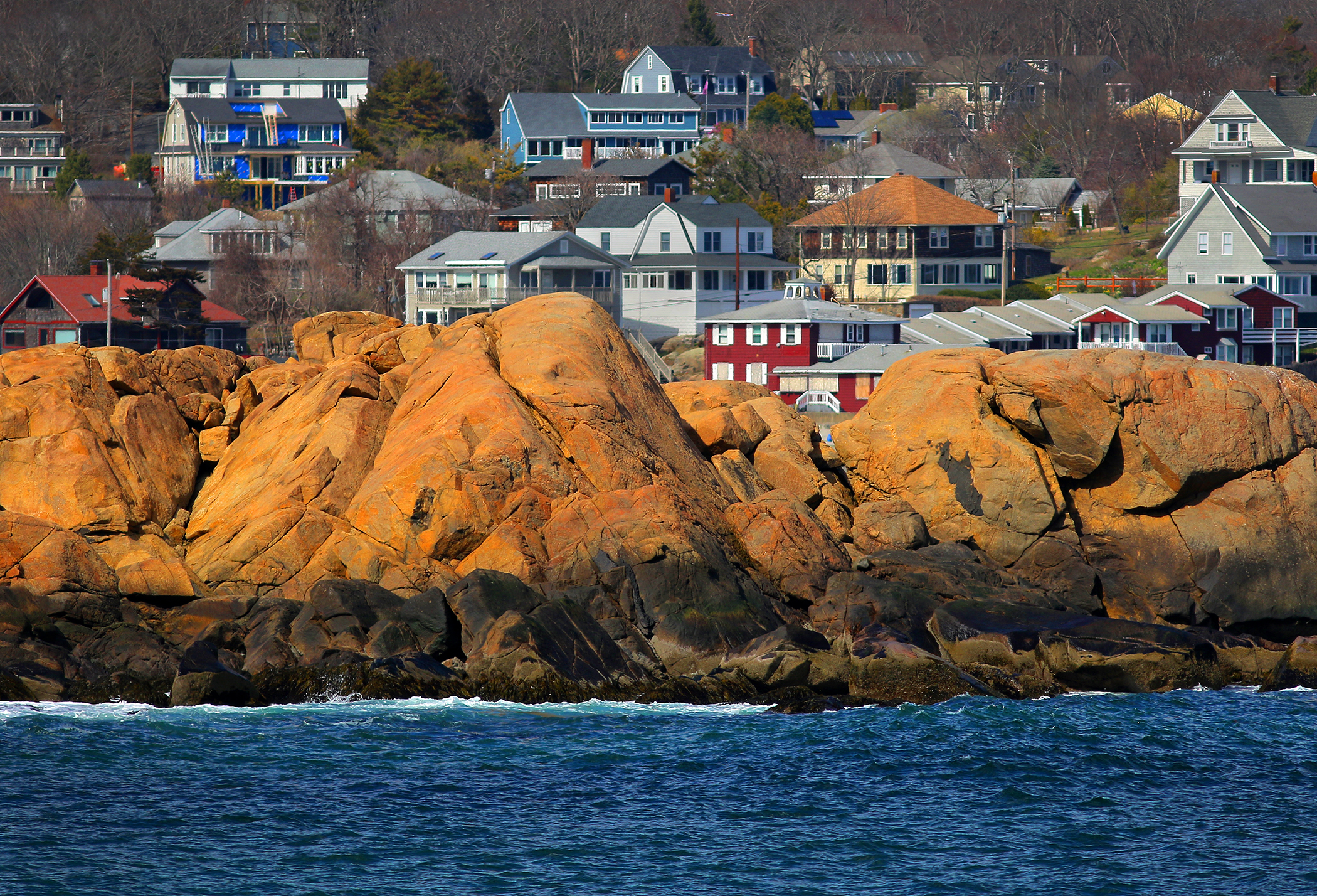 As well as around the harbor, Davis spent time painting at Bass Rocks.