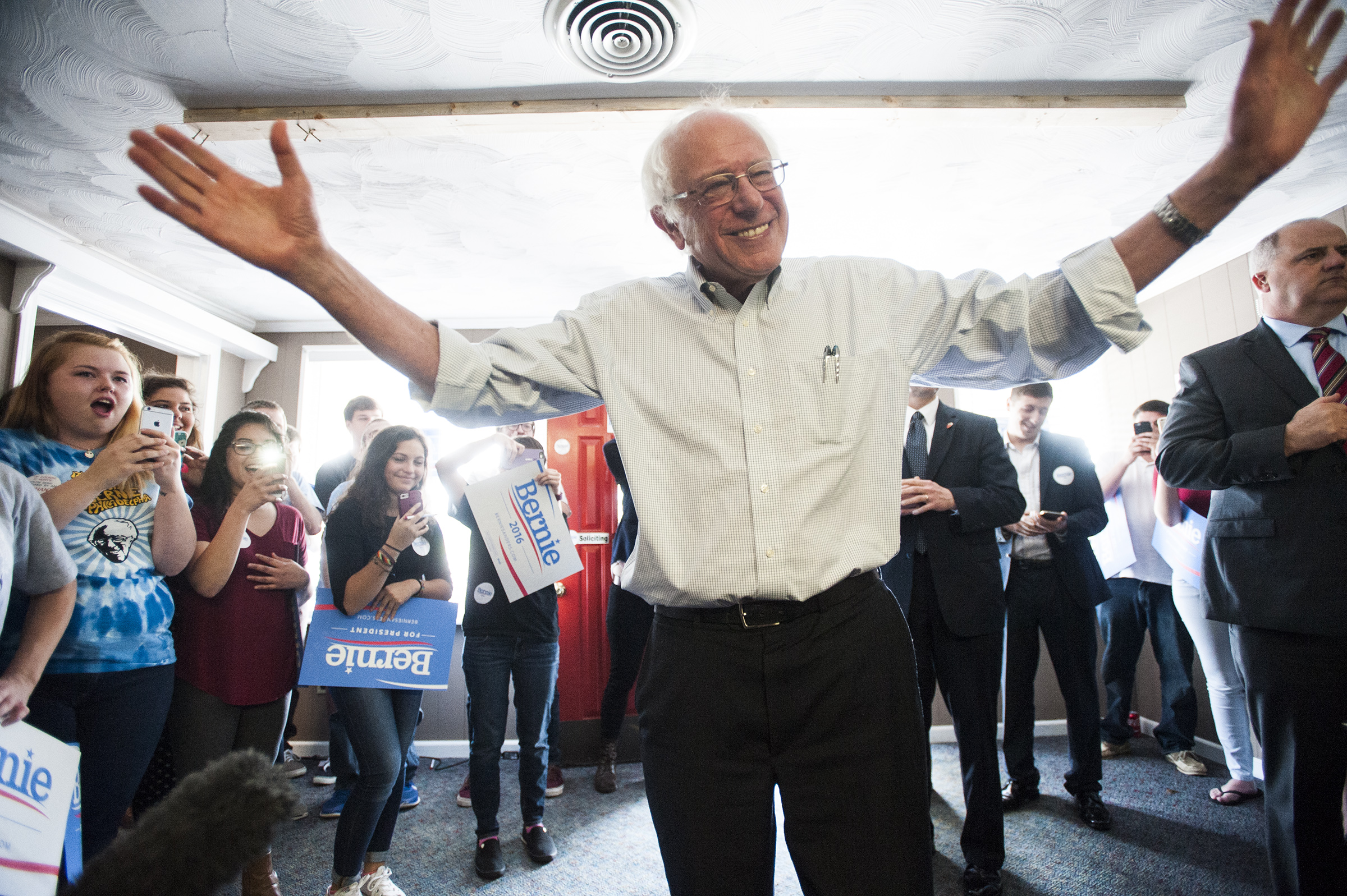 Sanders won’t stop amid worries he’s hurting Clinton The Boston Globe
