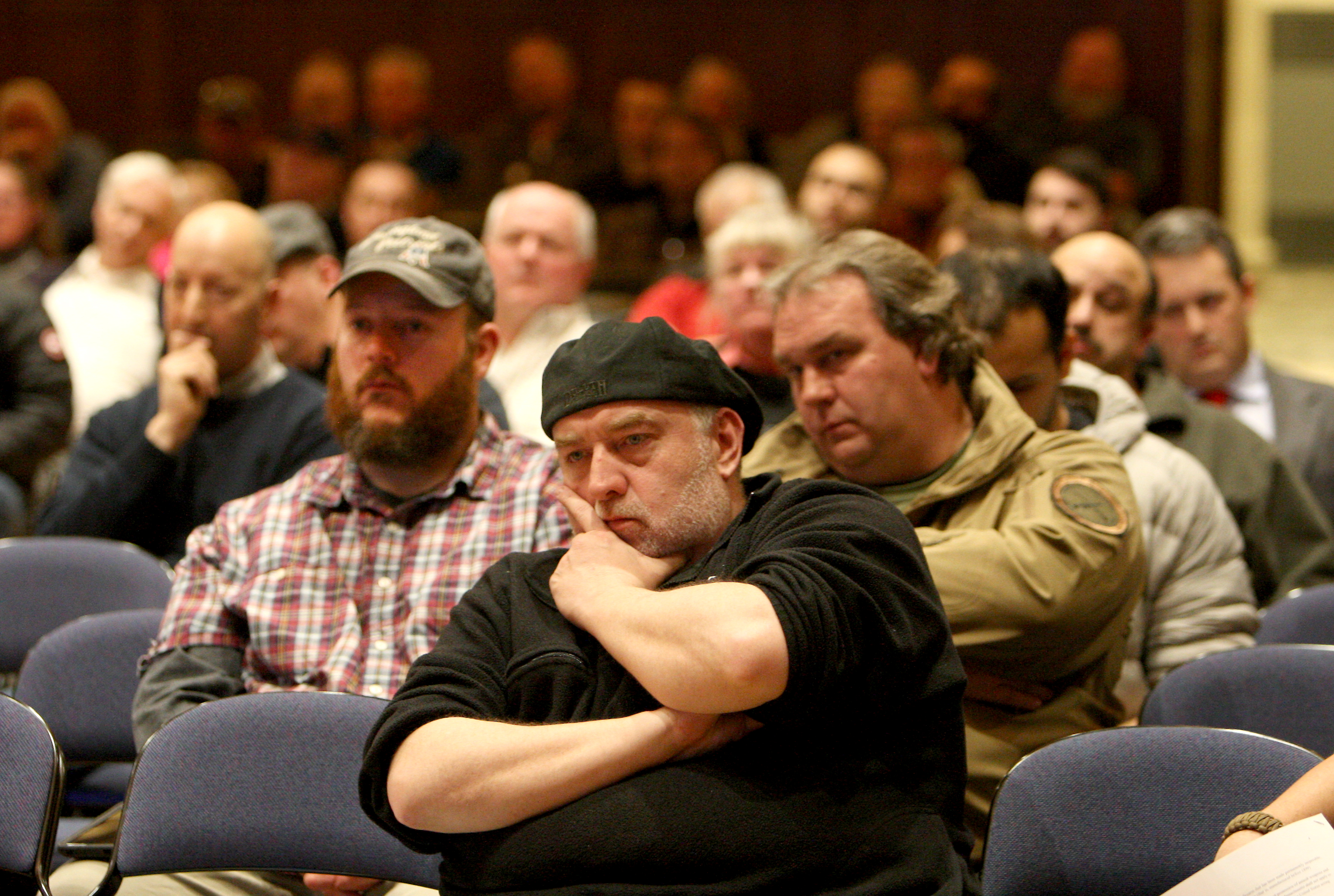 About 150 people, including gun rights activists from as far away as Lowell and Ashburnham, appeared before the Lexington Board of Selectmen in opposition to the citizen’s petition.