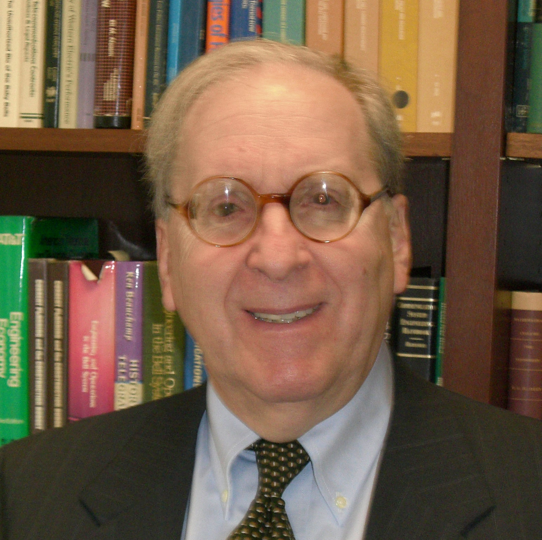Lee L. Selwyn