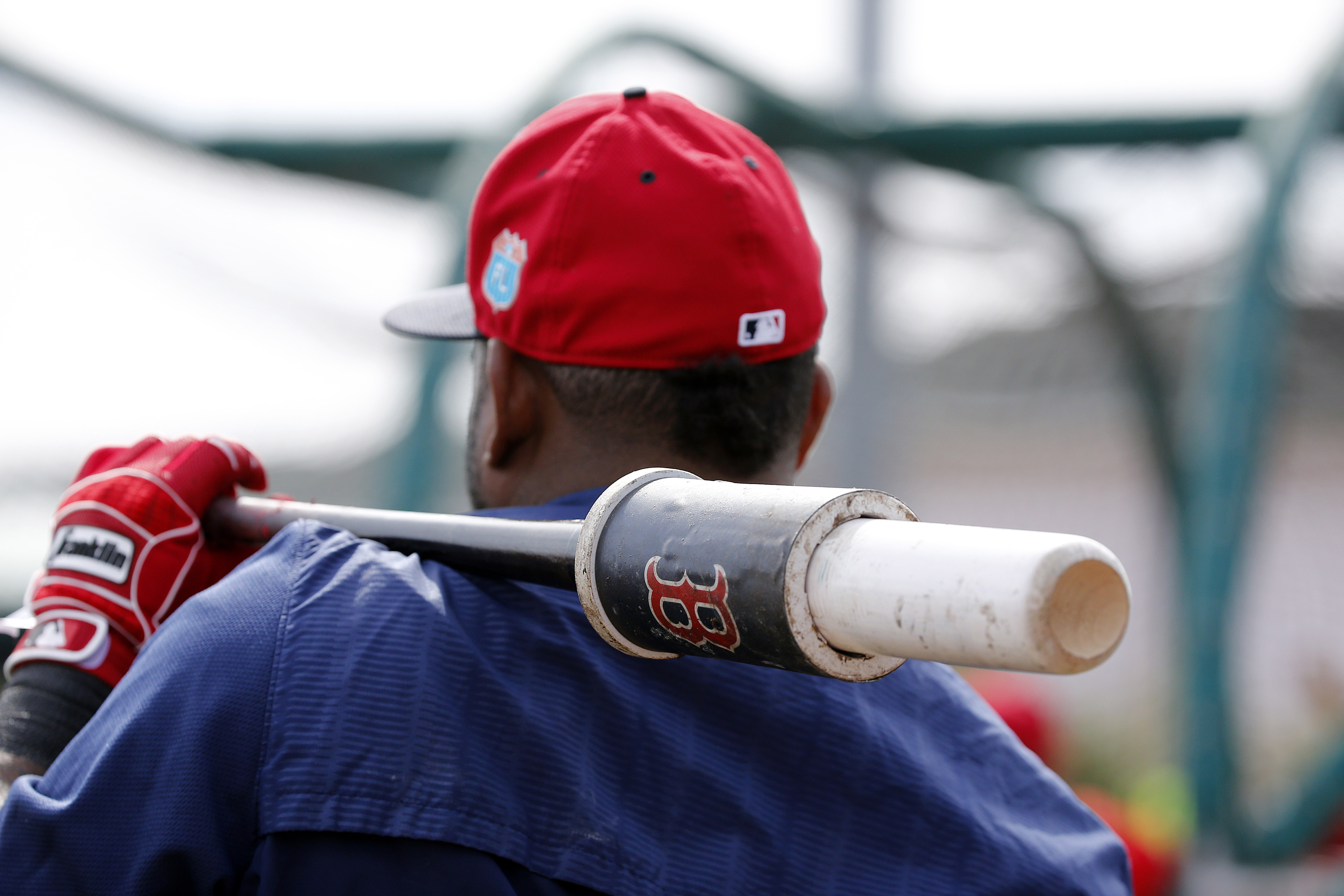 The Red Sox expect Pablo Sandoval to compete for the third base job in spring training.