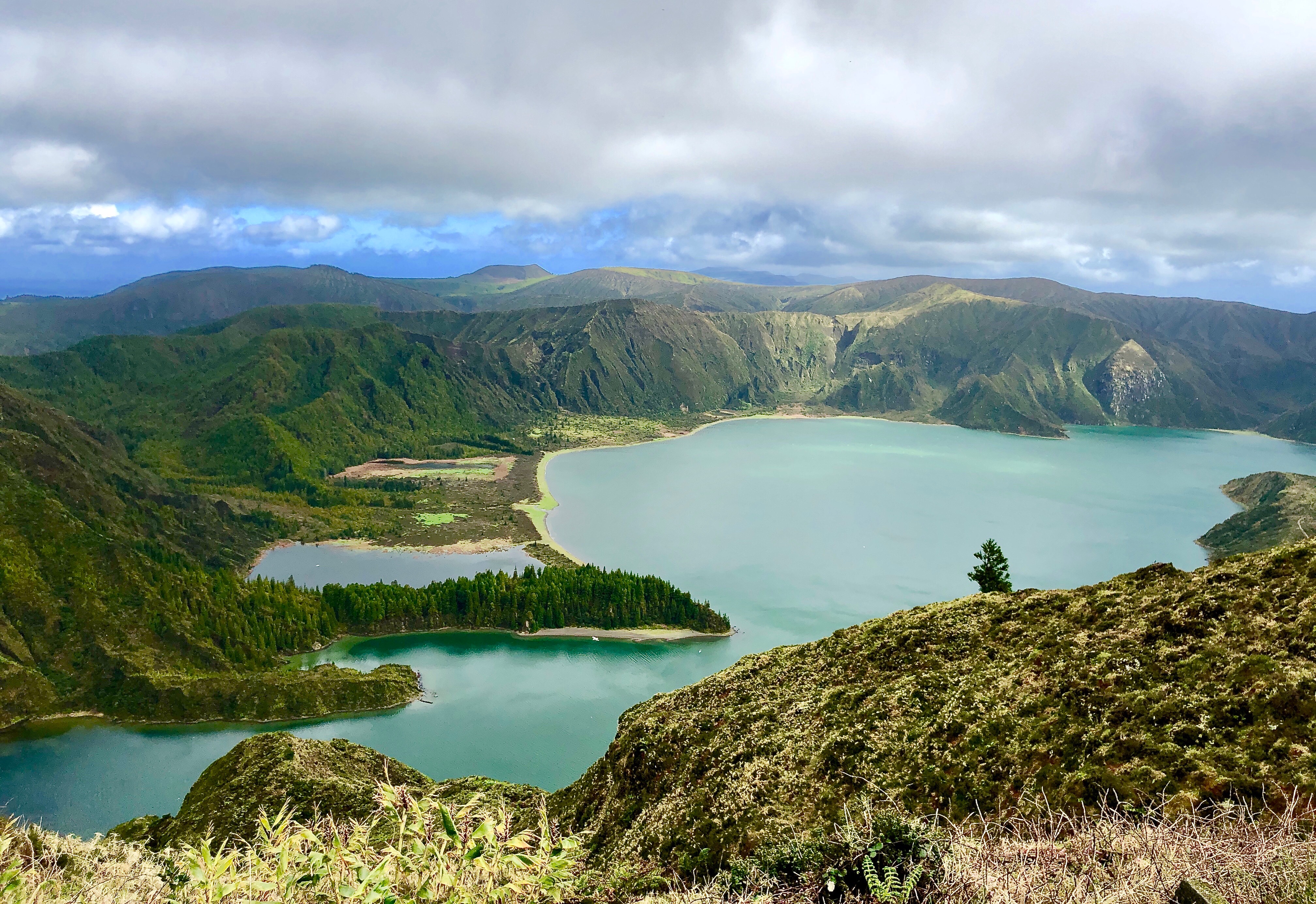 A view of Logoa do Fogo (Fire Lake) on the island of São Miguel in the Azores.