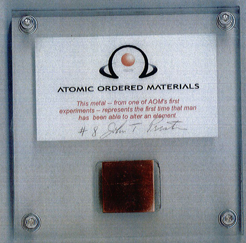 The gift von Schonau received from Preston during a visit she made to Continuum, then known as Atomic Ordered Materials.
