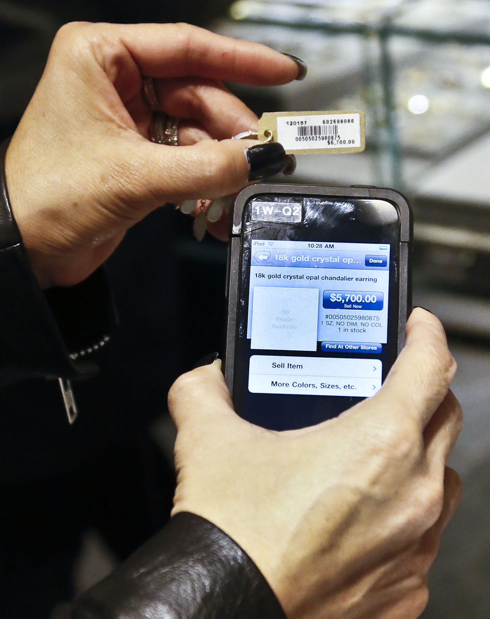Security specialists say the swift growth of smartphone use inevitably is going to attract fraud.