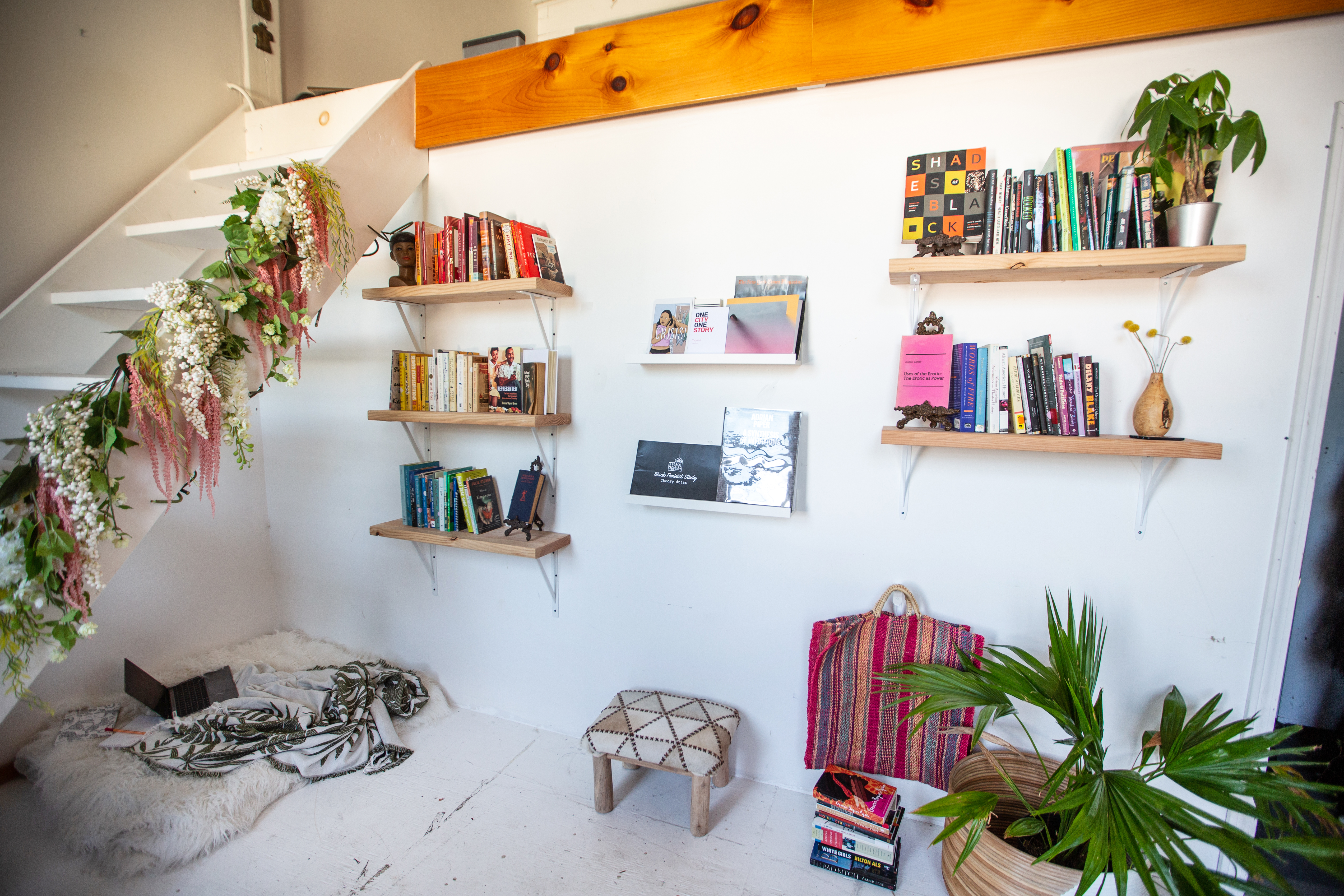 Print Ain't Dead aims to create connections between readers of color and LGBTQ+ readers through books centered on their experiences.