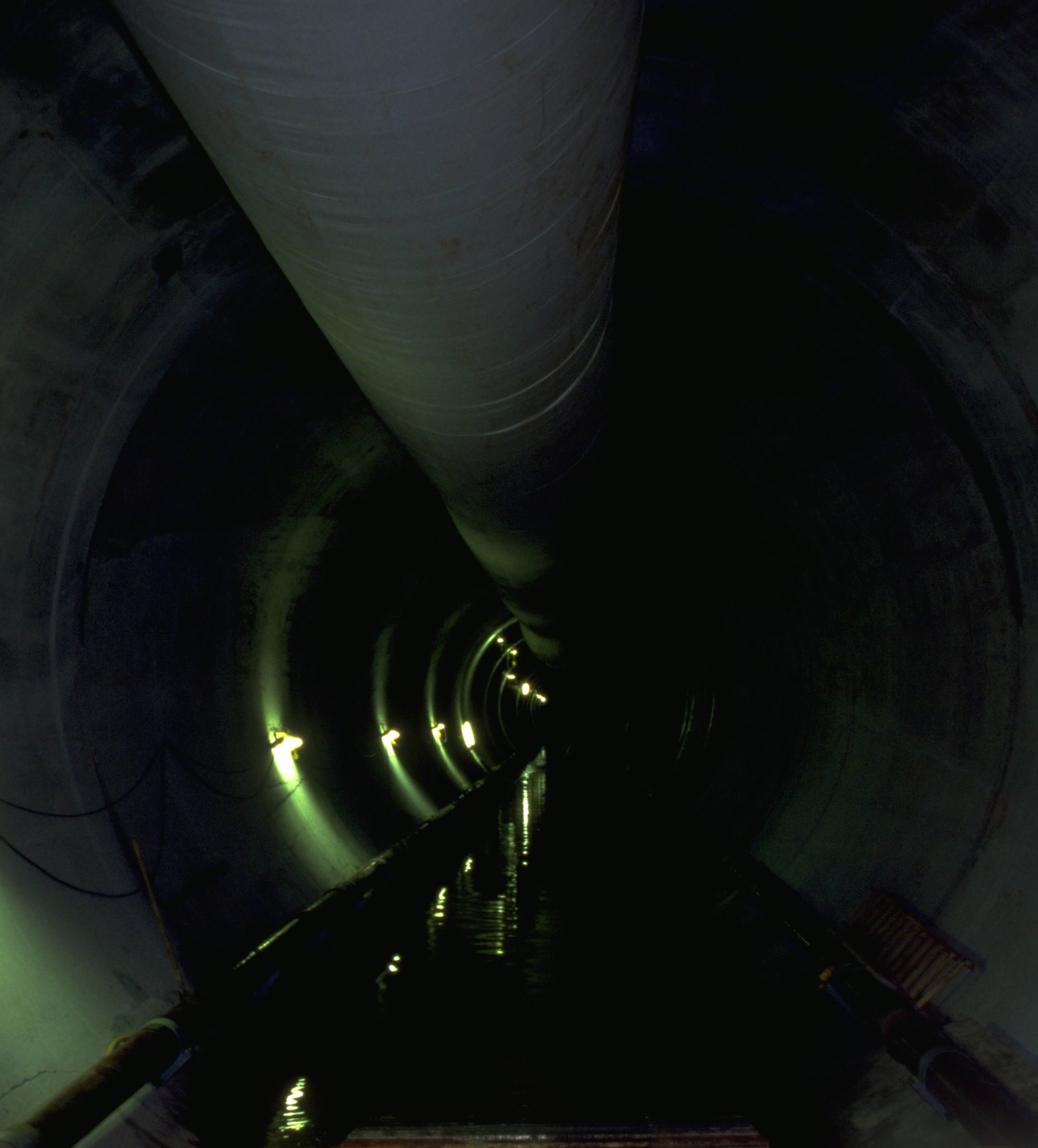 Only the start of the tunnel had lighting and ventilation when the final mission began.