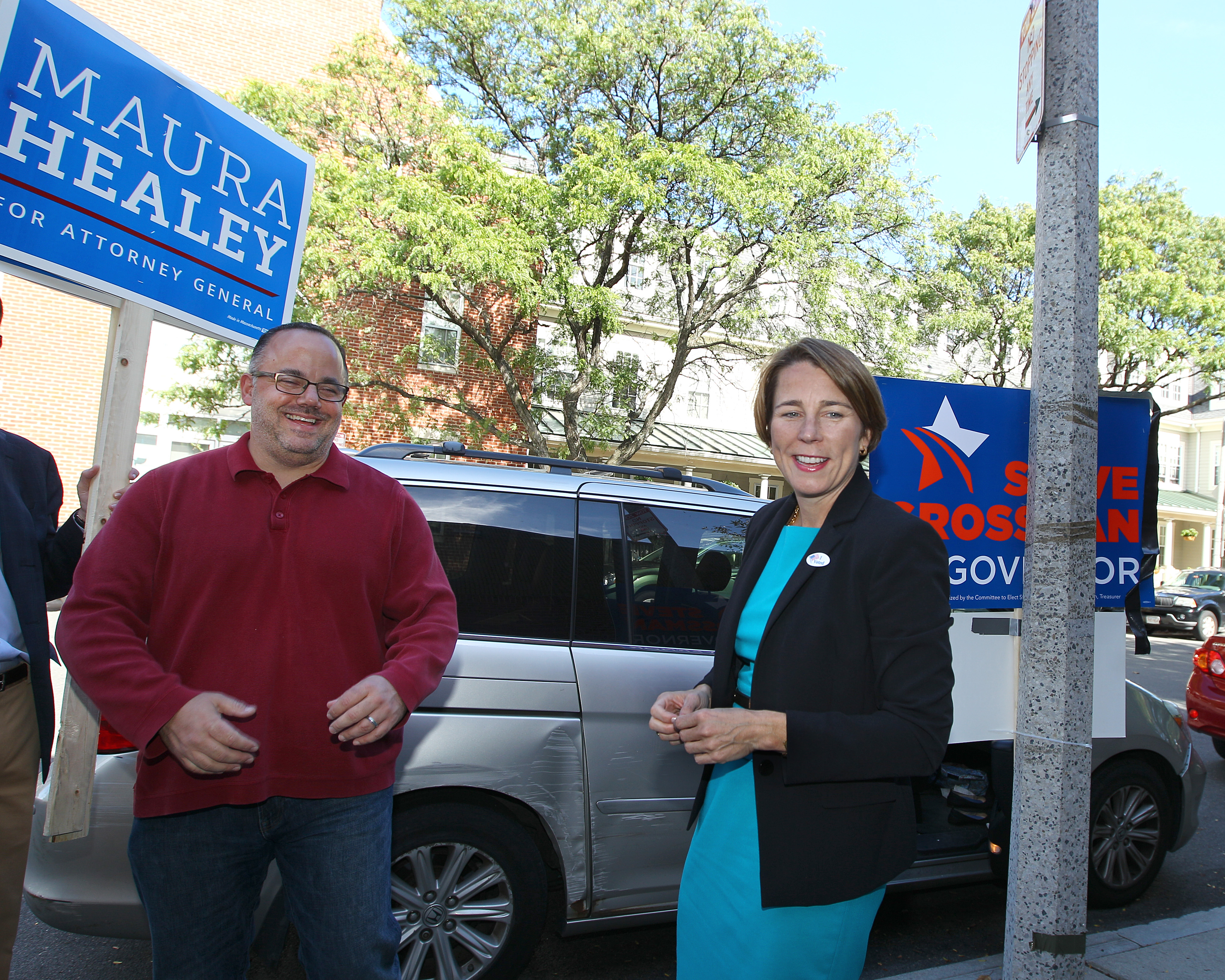 David Guarino (left) and Maura Healey in 2014.