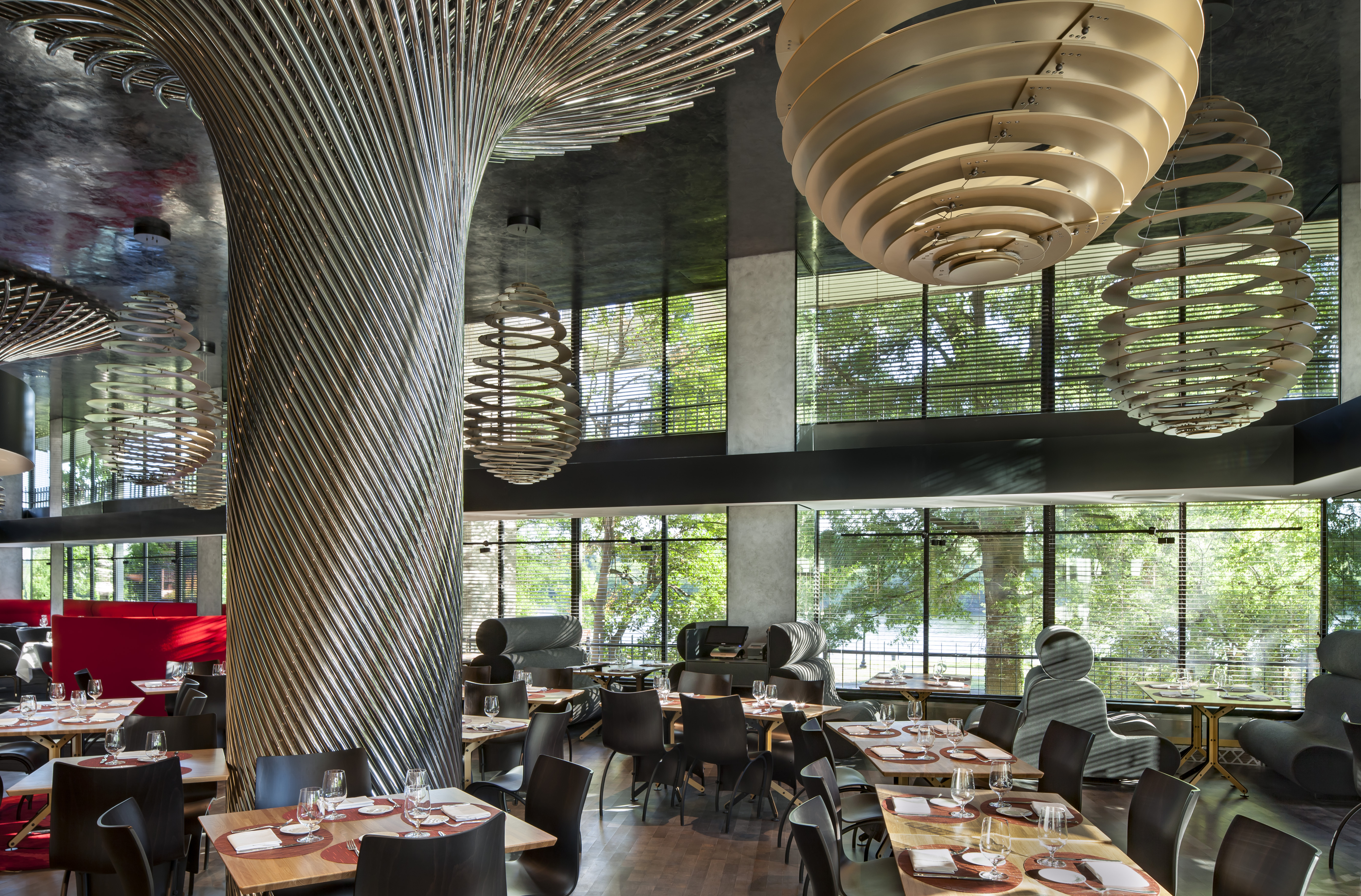 The renovations to the D.C. icon have restored its interiors to their full mid-century splendor.