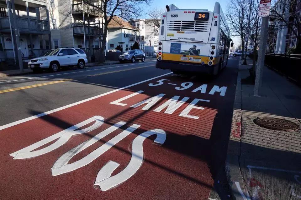 C’mon Boston, pay to maintain your own bus lanes The Boston Globe