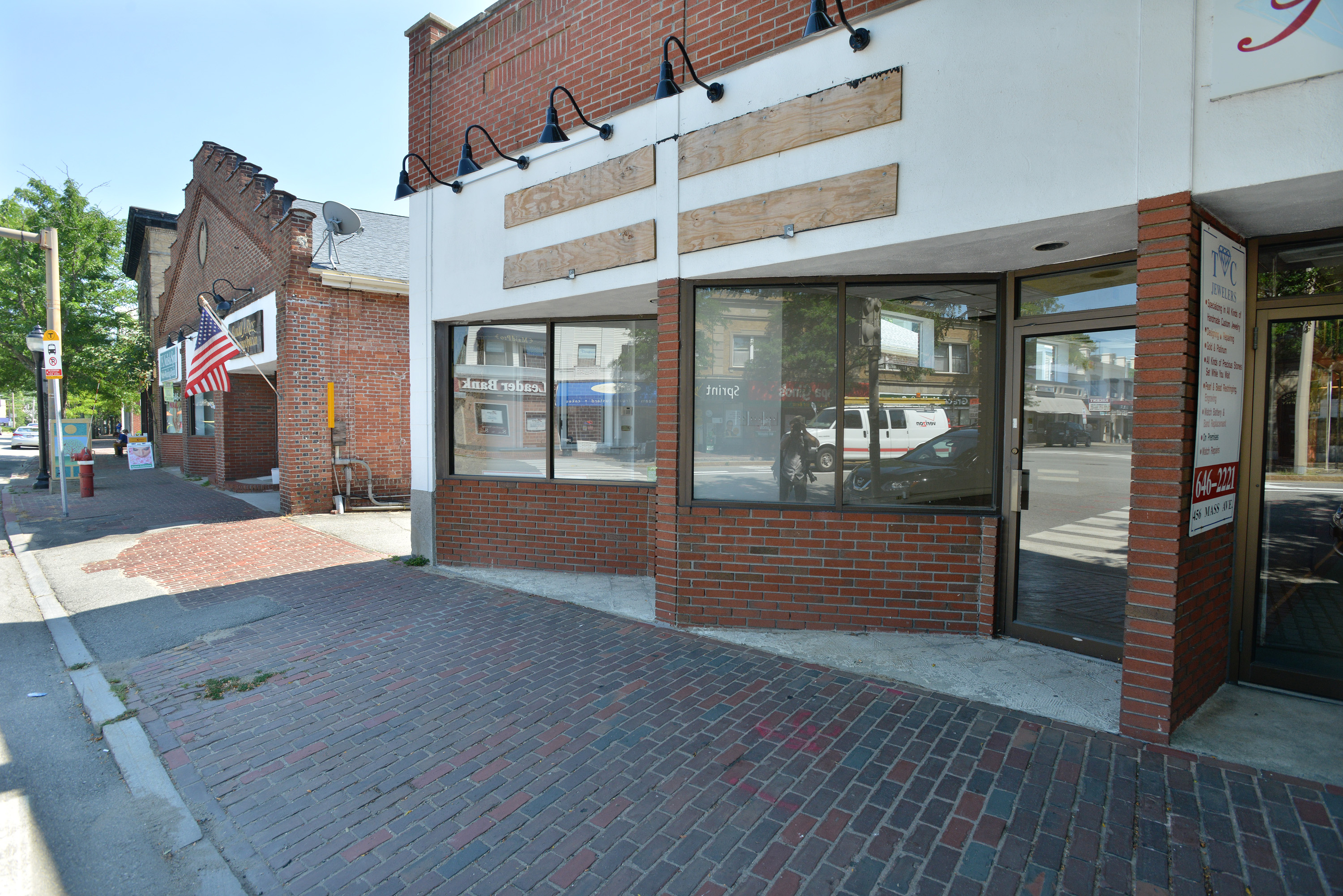 Town officials say they have little authority to do anything about the vacant storefronts.